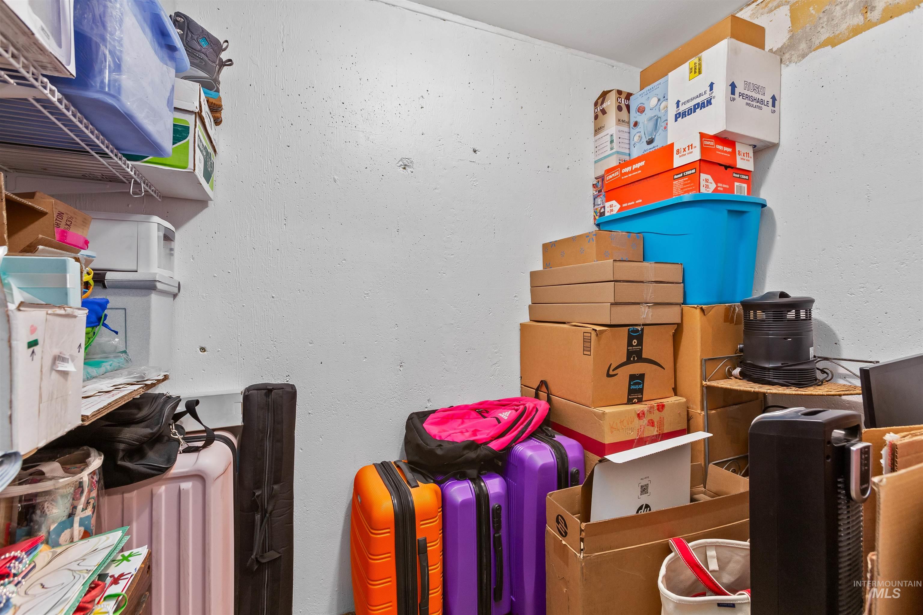 3815 14th Street, Lewiston, Idaho 83501, 5 Bedrooms, 2 Bathrooms, Residential For Sale, Price $430,000,MLS 98968218