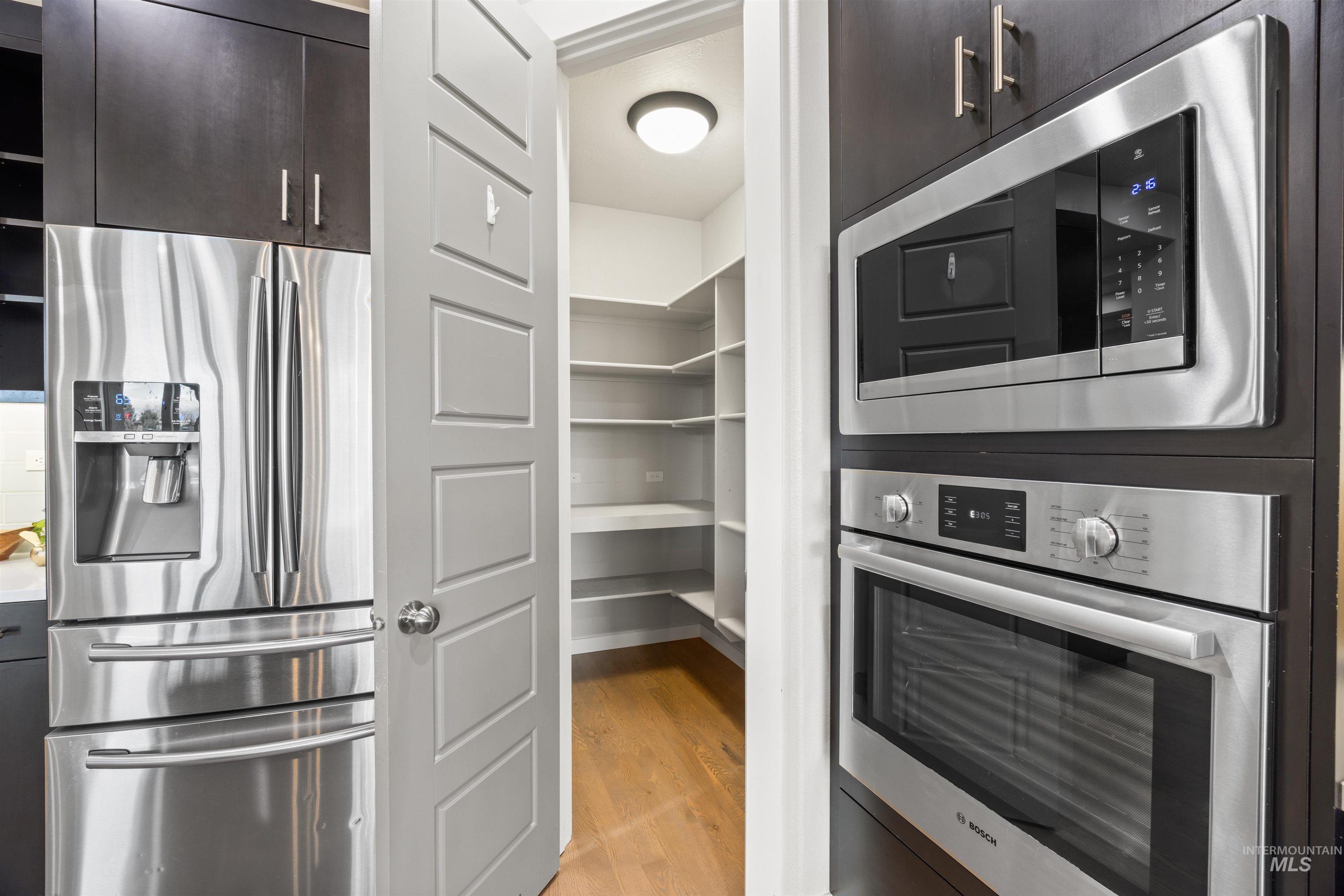 4775 S Spotted Horse Ave, Boise, Idaho 83716, 3 Bedrooms, 2 Bathrooms, Residential For Sale, Price $1,100,000,MLS 98968224