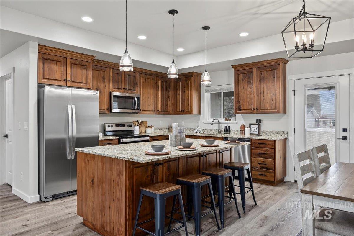 732 Heidi Terrace, Kimberly, Idaho 83341, 4 Bedrooms, 2 Bathrooms, Residential For Sale, Price $449,900,MLS 98968228