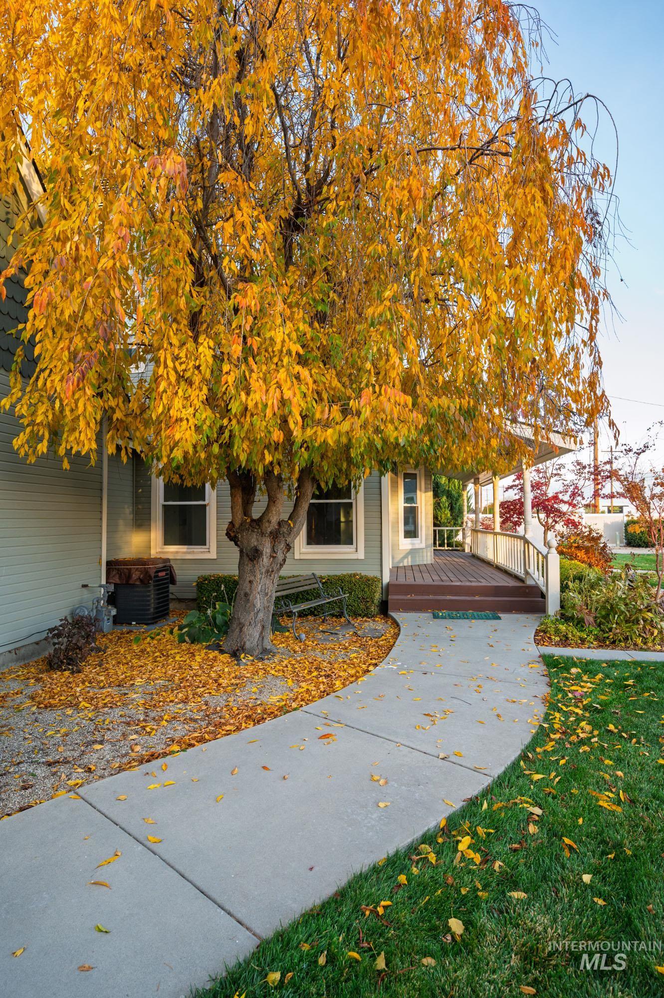 7790 Ustick, Nampa, Idaho 83687, 3 Bedrooms, 2.5 Bathrooms, Residential For Sale, Price $639,900,MLS 98968231