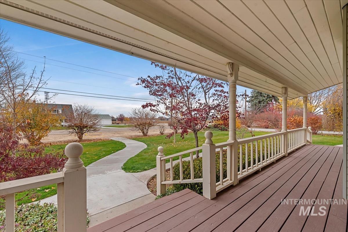 7790 Ustick, Nampa, Idaho 83687, 3 Bedrooms, 2.5 Bathrooms, Residential For Sale, Price $639,900,MLS 98968231