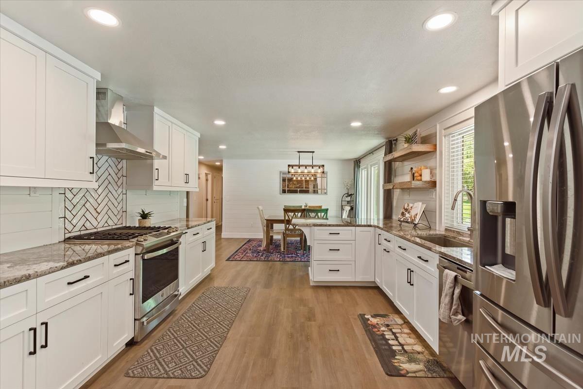 13712 Jarett Street, Caldwell, Idaho 83607, 3 Bedrooms, 2.5 Bathrooms, Residential Income For Sale, Price $524,900,MLS 98968234