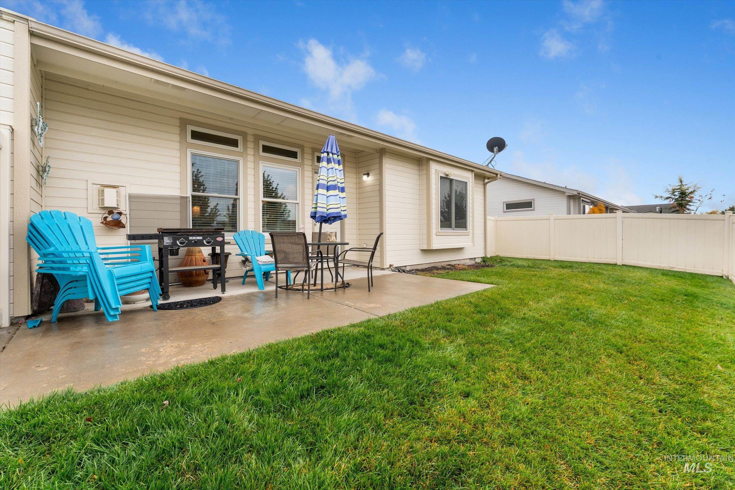 6415 S Zither Pl, Boise, Idaho 83709, 3 Bedrooms, 2 Bathrooms, Residential For Sale, Price $399,990,MLS 98968244