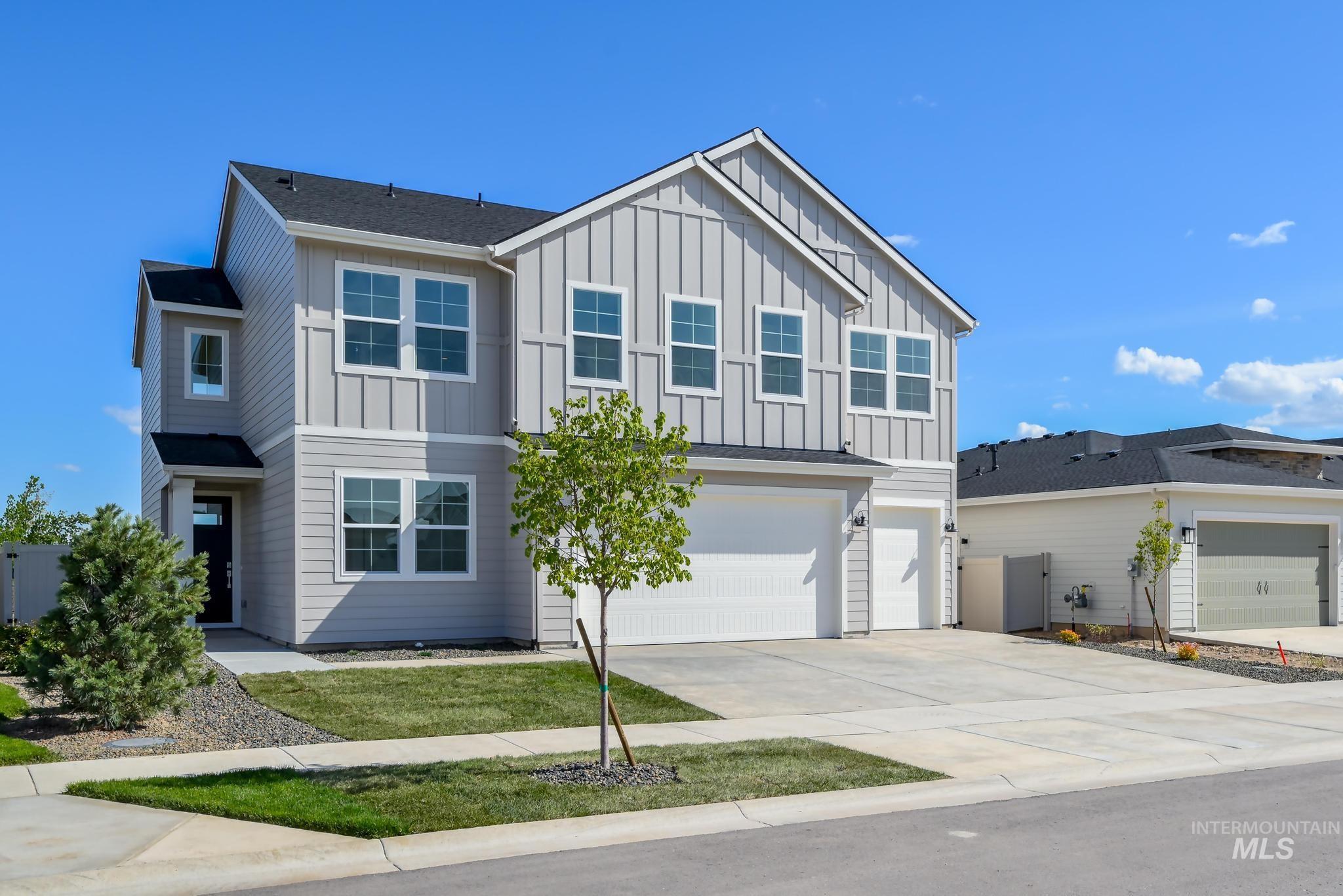 8861 W Tamworth Dr, Star, Idaho 83669, 5 Bedrooms, 4 Bathrooms, Residential For Sale, Price $639,000,MLS 98968251
