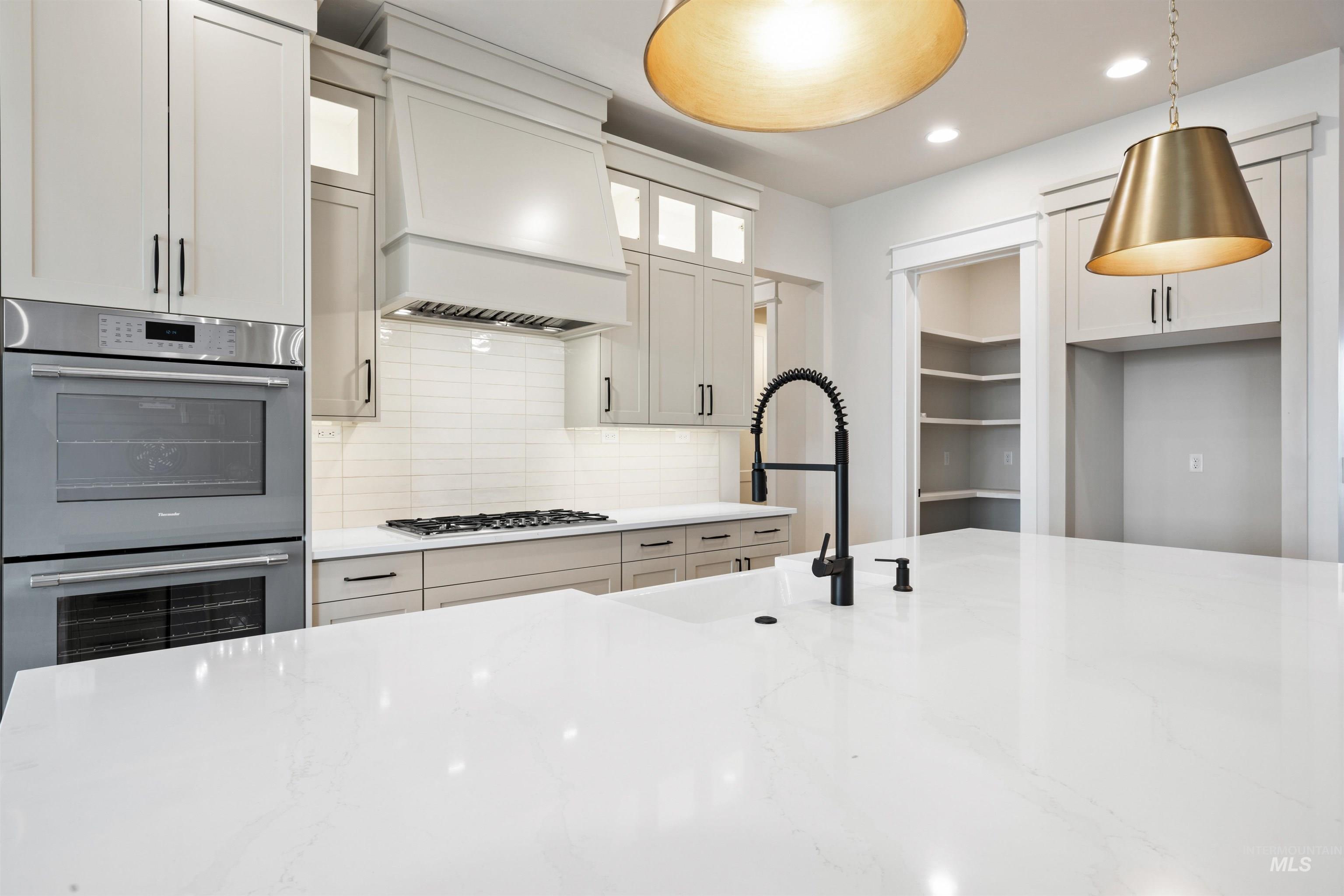 2599 E Cavern Dr, Meridian, Idaho 83642, 4 Bedrooms, 3.5 Bathrooms, Residential For Sale, Price $949,777, 98968256