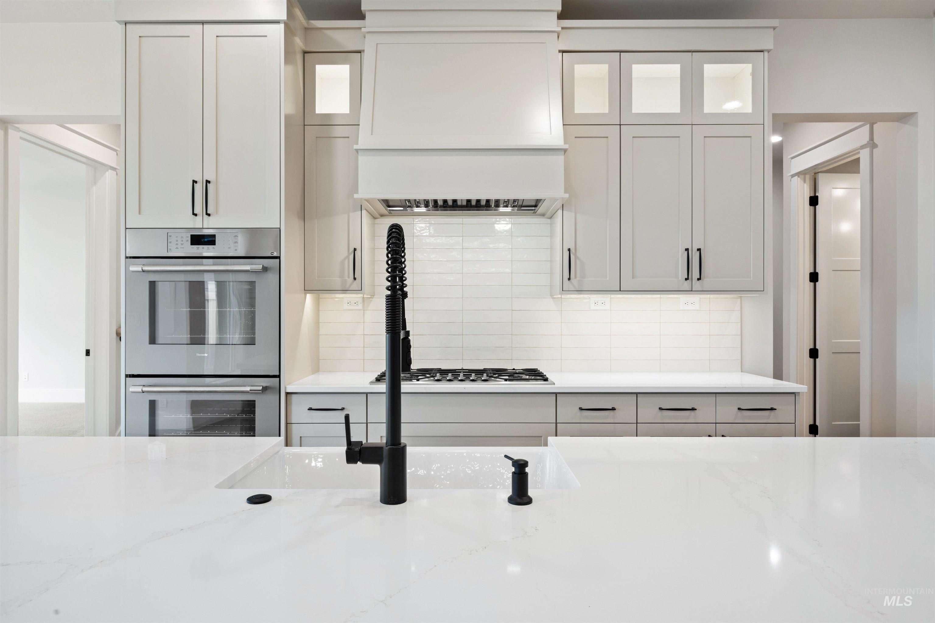 2599 E Cavern Dr, Meridian, Idaho 83642, 4 Bedrooms, 3.5 Bathrooms, Residential For Sale, Price $949,777, 98968256