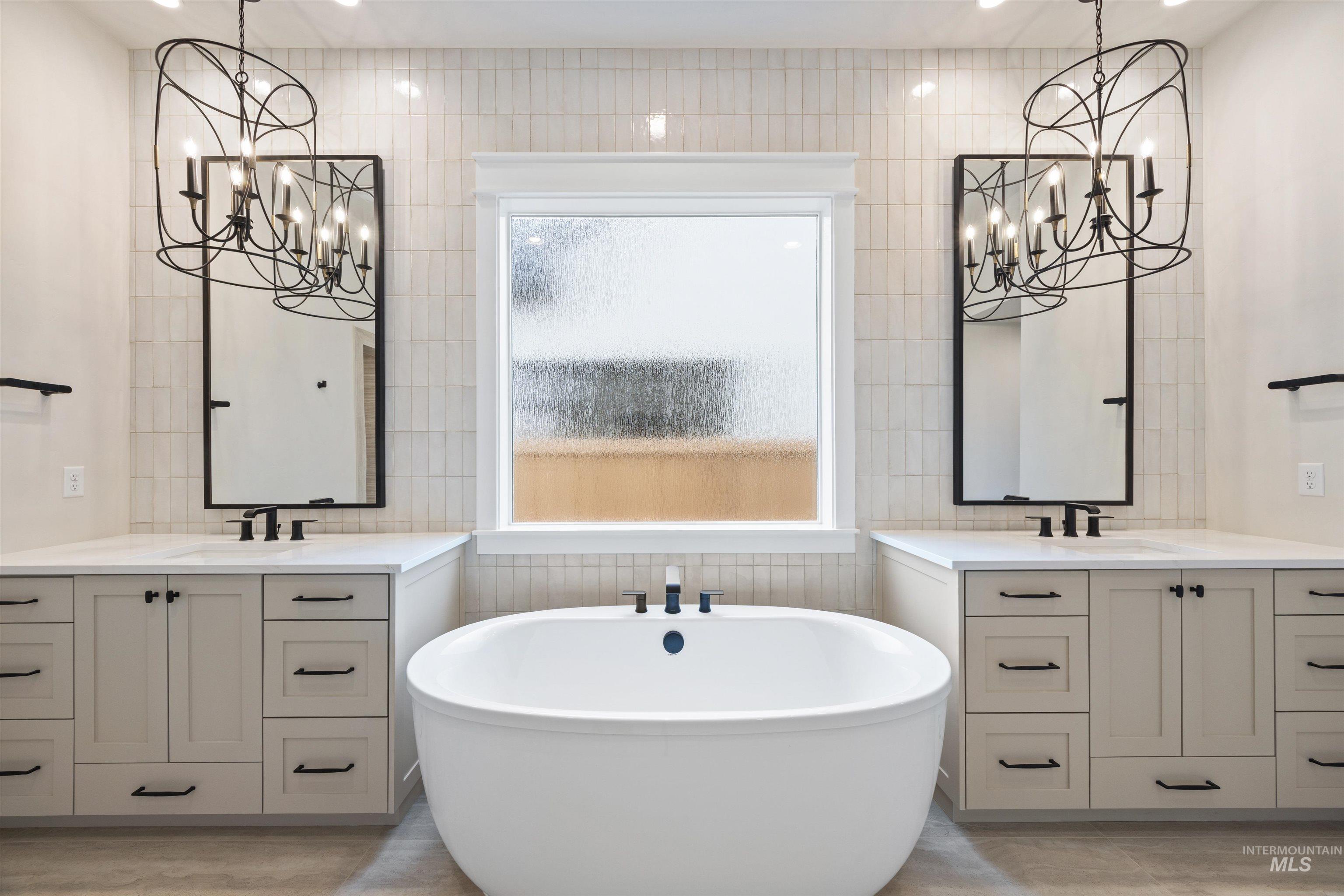 2599 E Cavern Dr, Meridian, Idaho 83642, 4 Bedrooms, 3.5 Bathrooms, Residential For Sale, Price $949,777,MLS 98968256