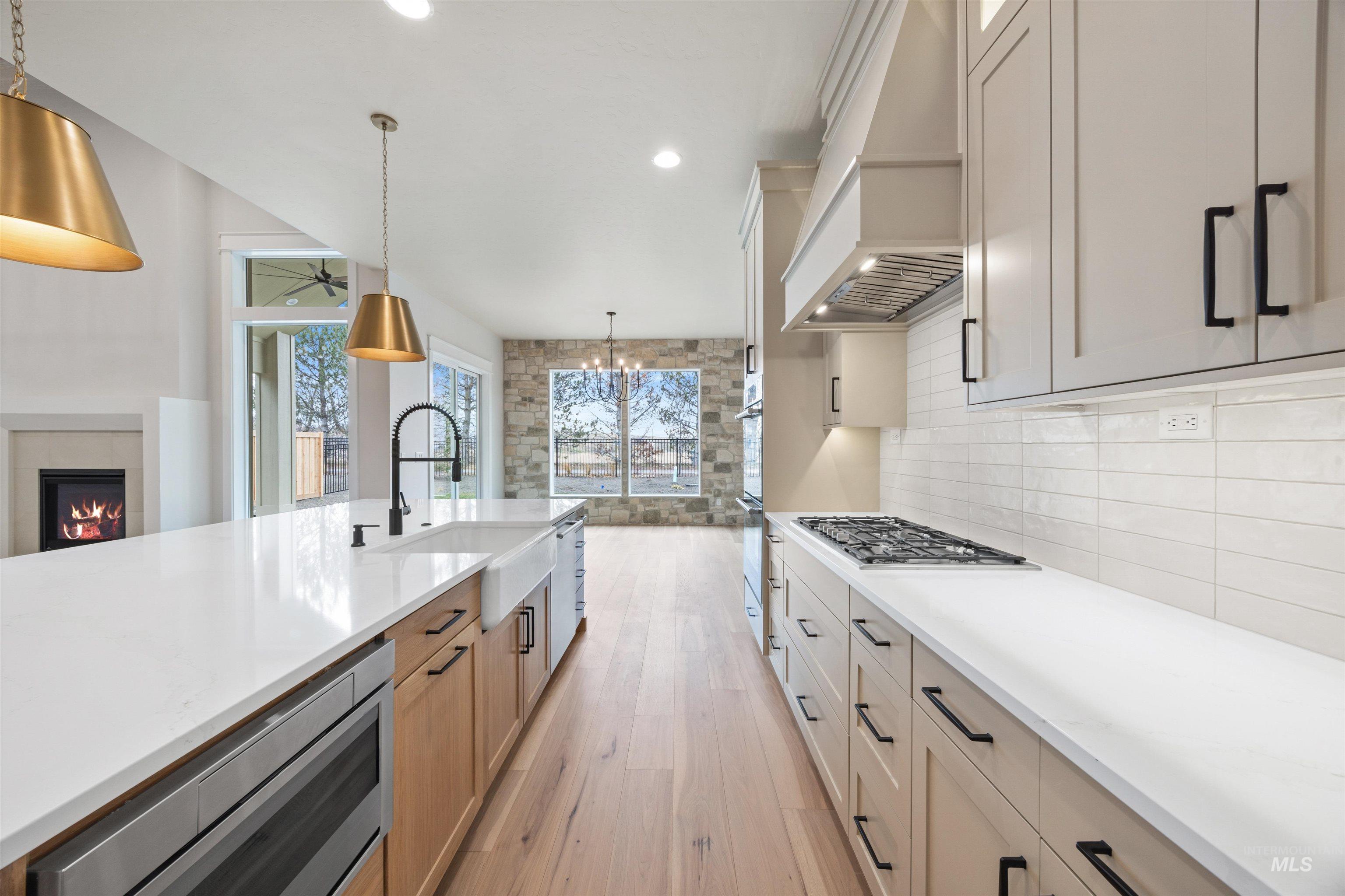 2599 E Cavern Dr, Meridian, Idaho 83642, 4 Bedrooms, 3.5 Bathrooms, Residential For Sale, Price $949,777, 98968256