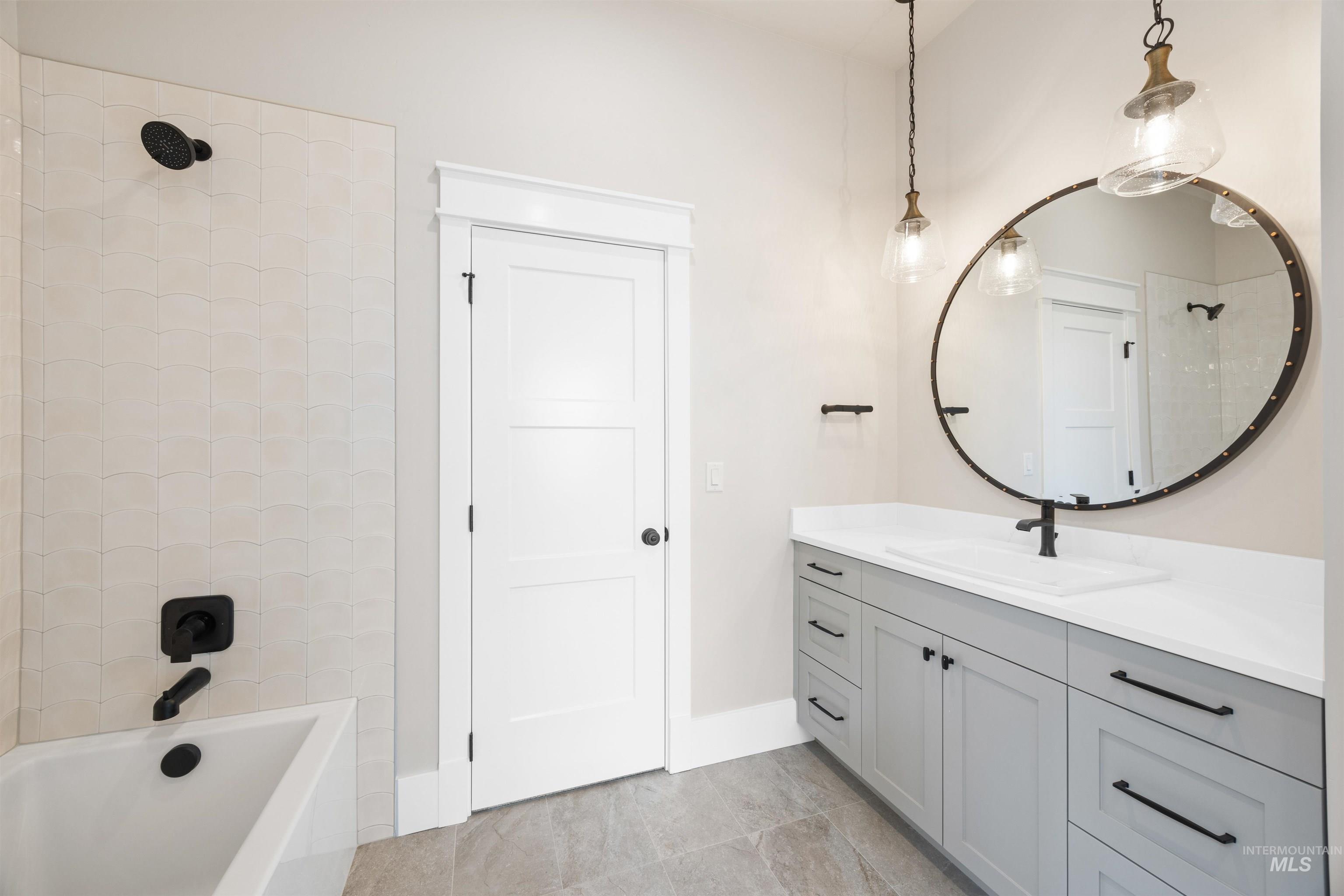 2599 E Cavern Dr, Meridian, Idaho 83642, 4 Bedrooms, 3.5 Bathrooms, Residential For Sale, Price $949,777,MLS 98968256