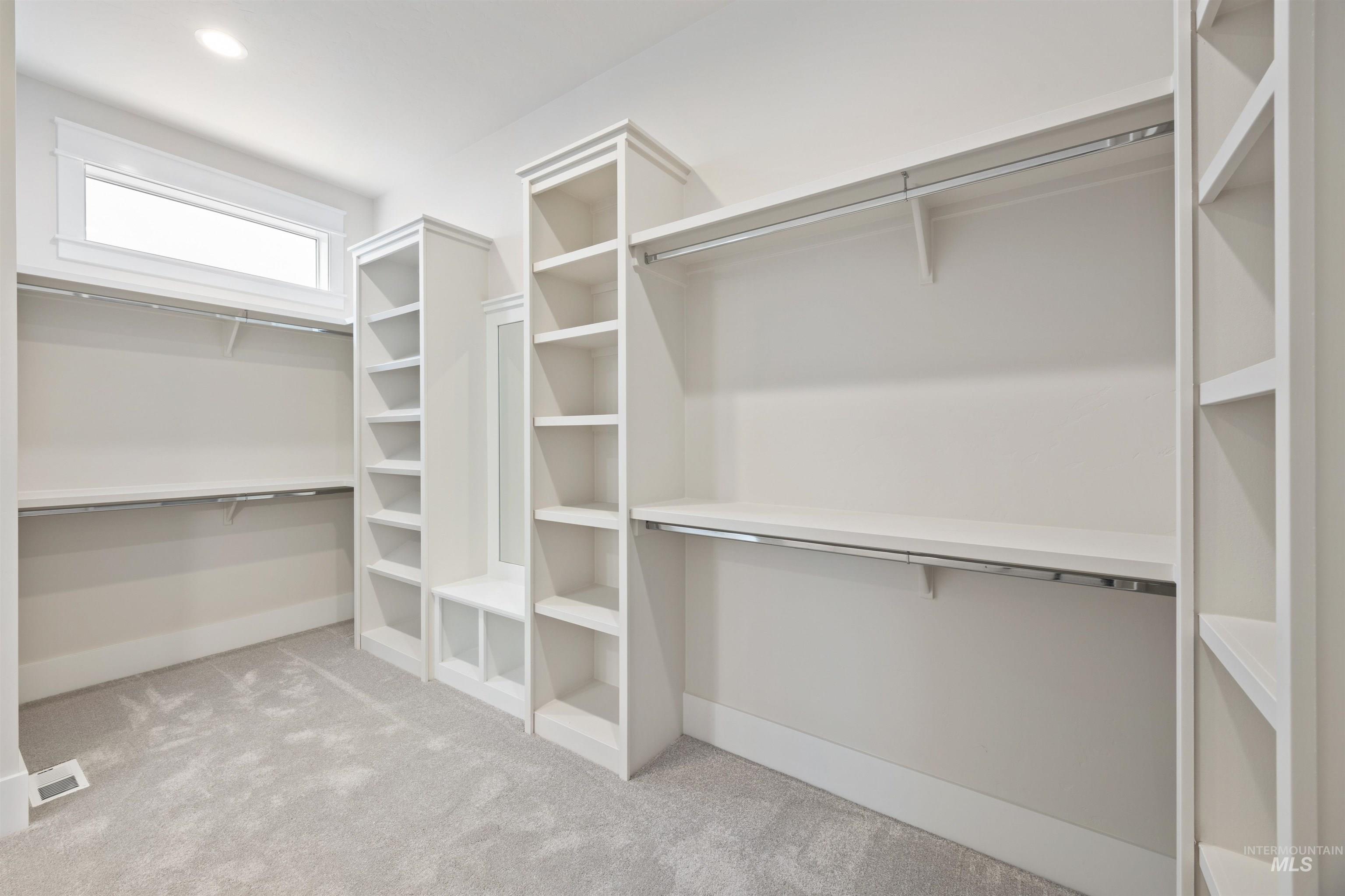 2599 E Cavern Dr, Meridian, Idaho 83642, 4 Bedrooms, 3.5 Bathrooms, Residential For Sale, Price $949,777, 98968256