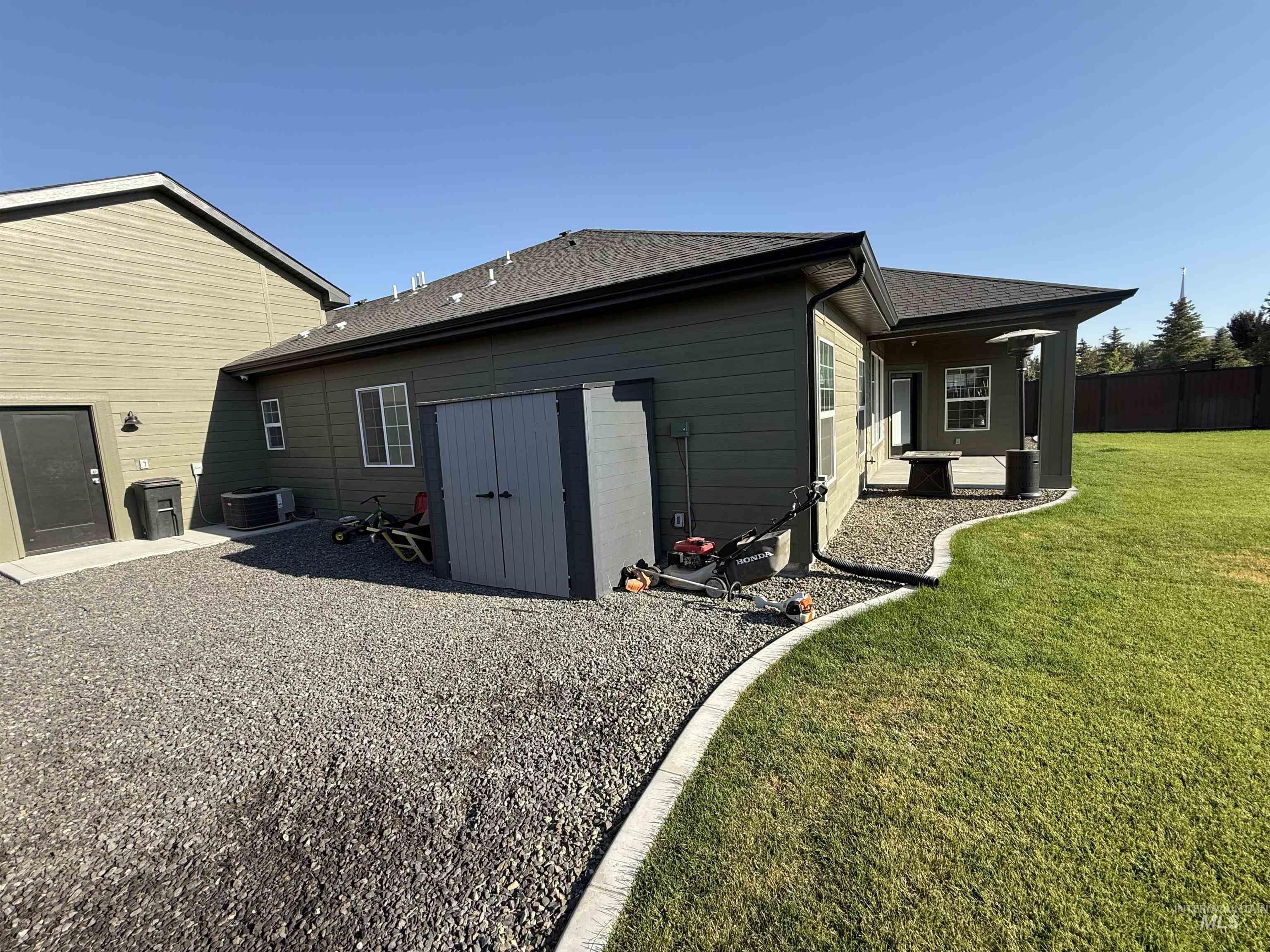 1583 Lagoon Lane, Twin Falls, Idaho 83301, 4 Bedrooms, 3 Bathrooms, Residential For Sale, Price $559,000,MLS 98968262
