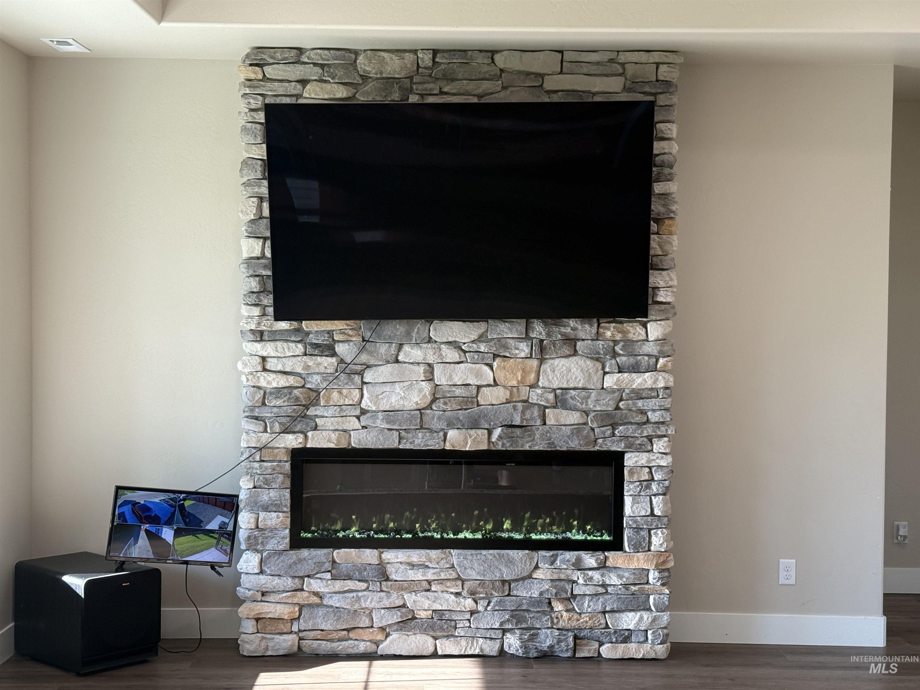 1583 Lagoon Lane, Twin Falls, Idaho 83301, 4 Bedrooms, 3 Bathrooms, Residential For Sale, Price $559,000,MLS 98968262