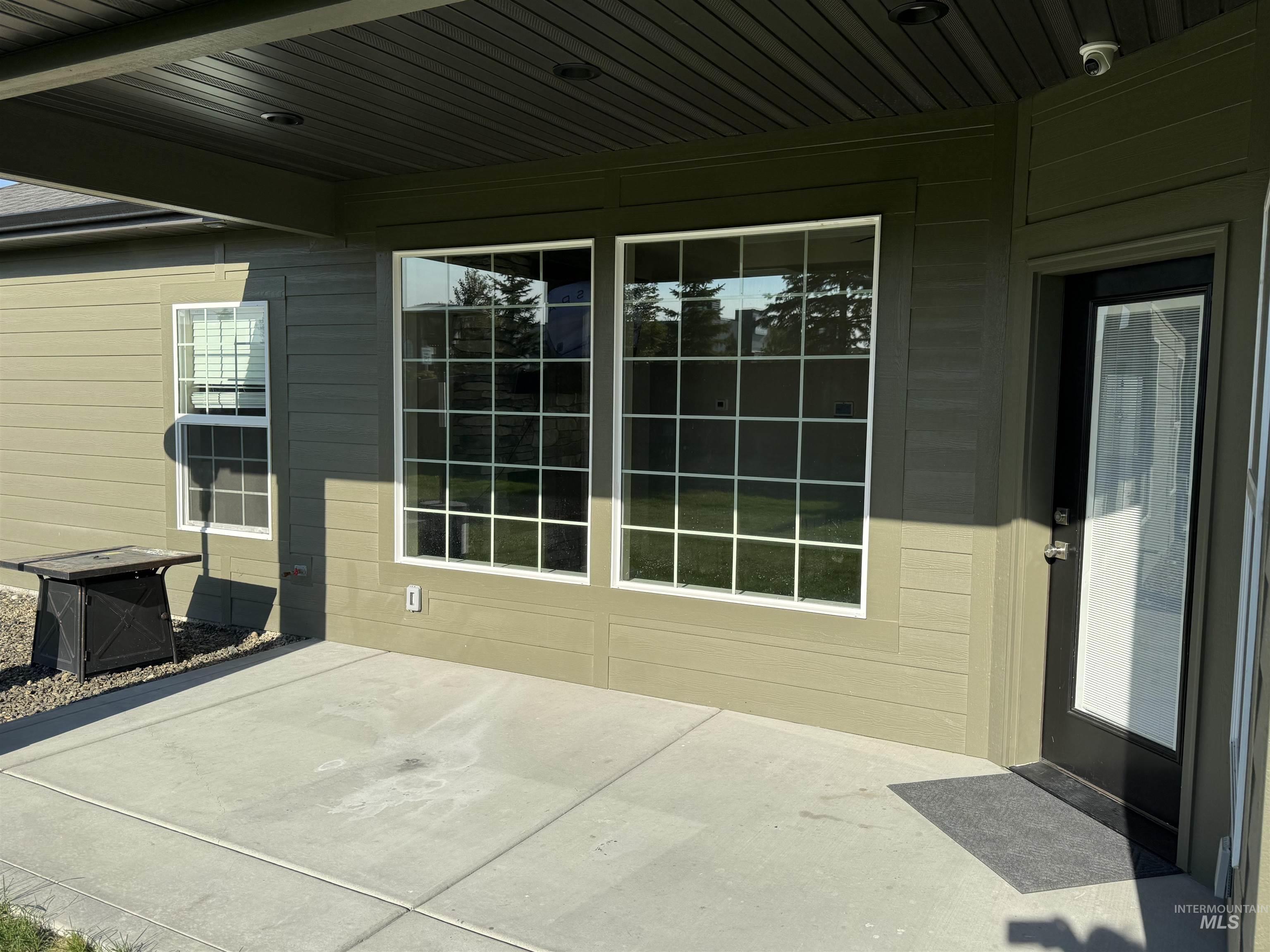 1583 Lagoon Lane, Twin Falls, Idaho 83301, 4 Bedrooms, 3 Bathrooms, Residential For Sale, Price $559,000,MLS 98968262