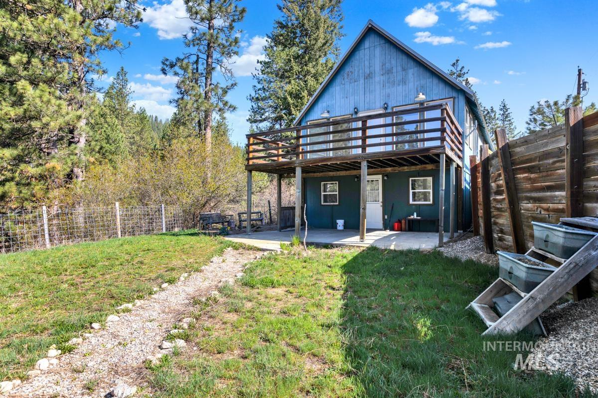 4 Lookout Ct, Garden Valley, Idaho 83622, 2 Bedrooms, 1 Bathroom, Residential For Sale, Price $335,000,MLS 98968264