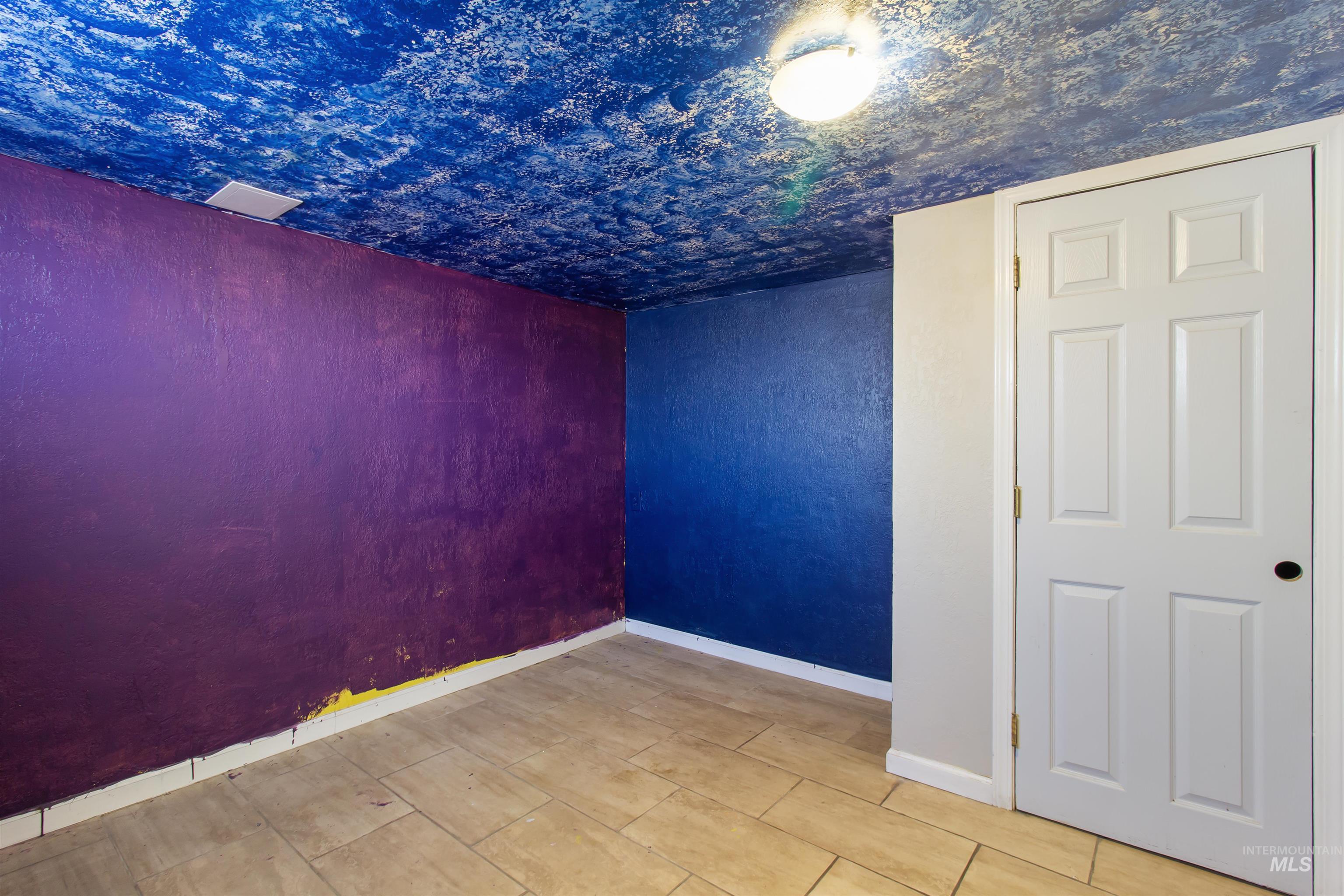 729 N 11th Ave, Buhl, Idaho 83316, 2 Bedrooms, 2 Bathrooms, Residential For Sale, Price $259,000,MLS 98968267