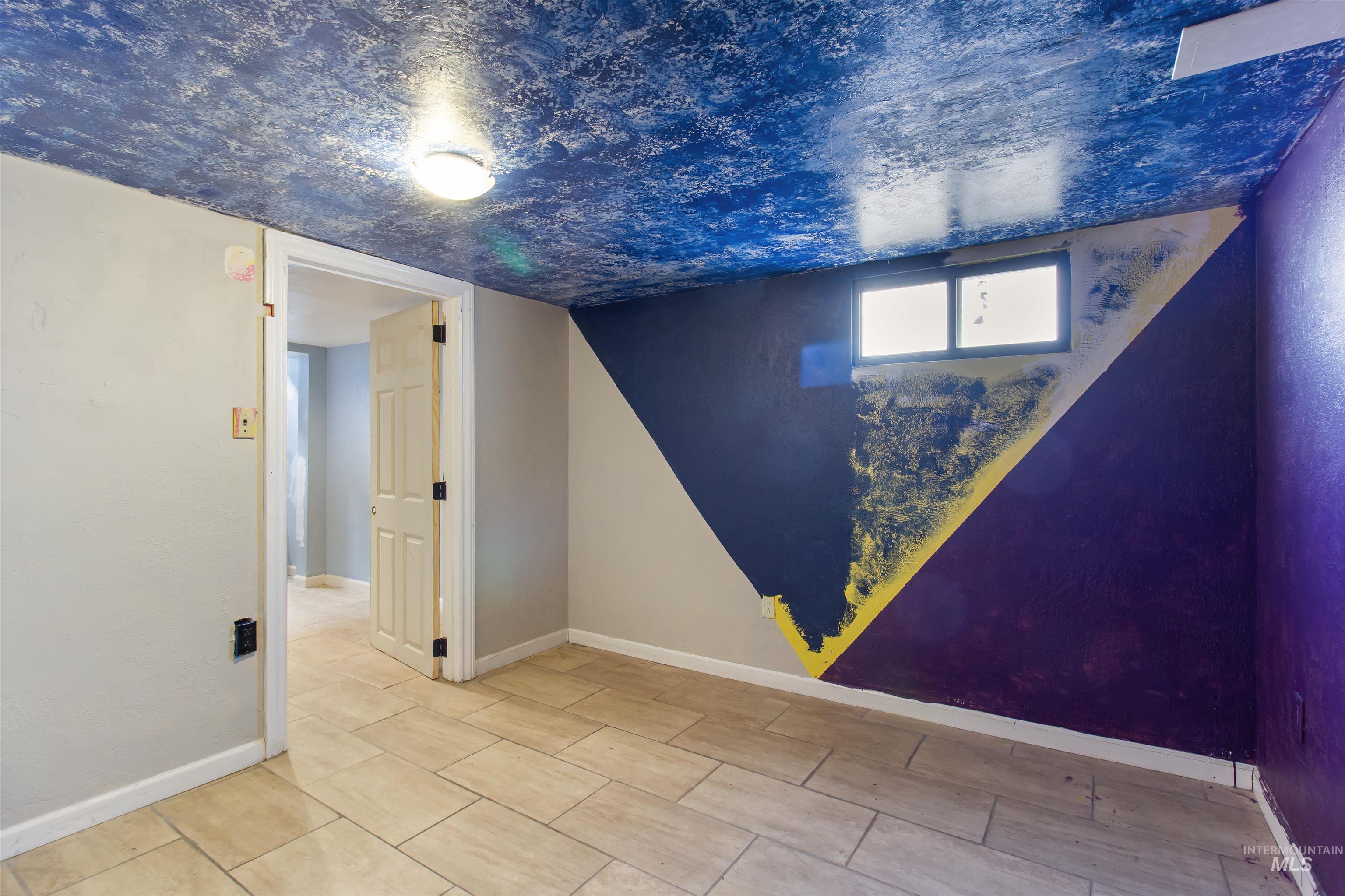 729 N 11th Ave, Buhl, Idaho 83316, 2 Bedrooms, 2 Bathrooms, Residential For Sale, Price $259,000,MLS 98968267