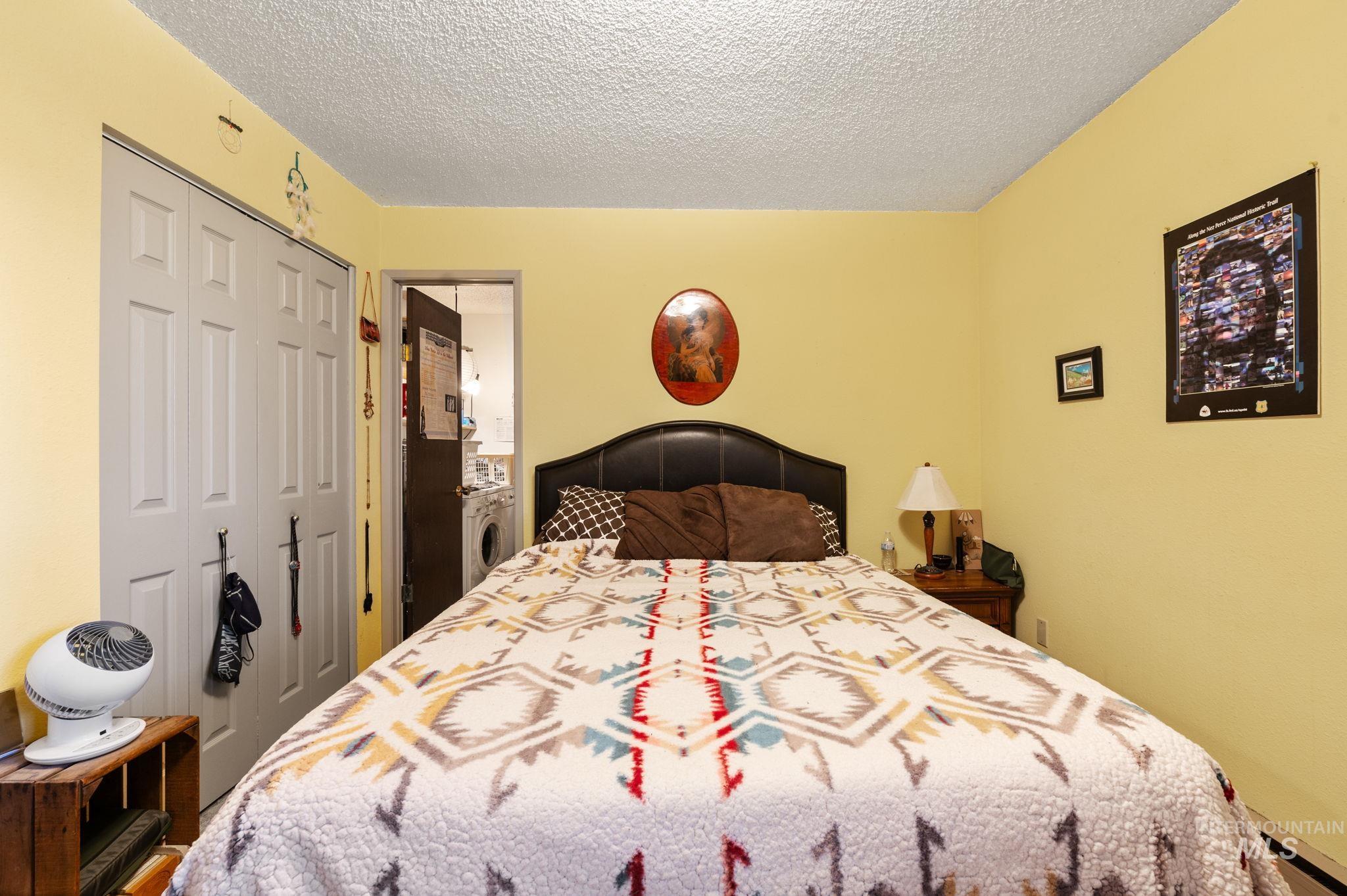 835 Stewart Avenue, Lewiston, Idaho 83501, 2 Bedrooms, 1 Bathroom, Residential Income For Sale, Price $379,500,MLS 98968282