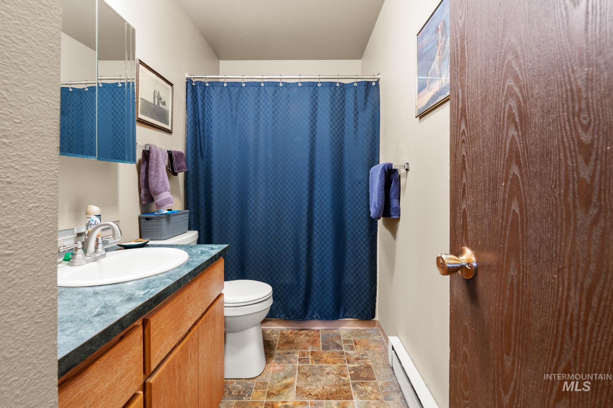 835 Stewart Avenue, Lewiston, Idaho 83501, 2 Bedrooms, 1 Bathroom, Residential Income For Sale, Price $379,500,MLS 98968282