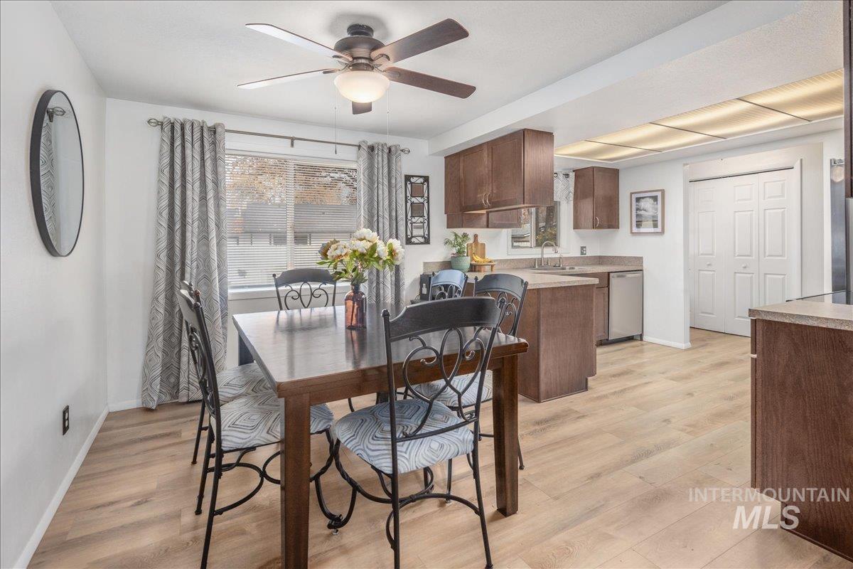 4550 W Bloom St, Boise, Idaho 83703, 4 Bedrooms, 2 Bathrooms, Residential For Sale, Price $470,000,MLS 98968297