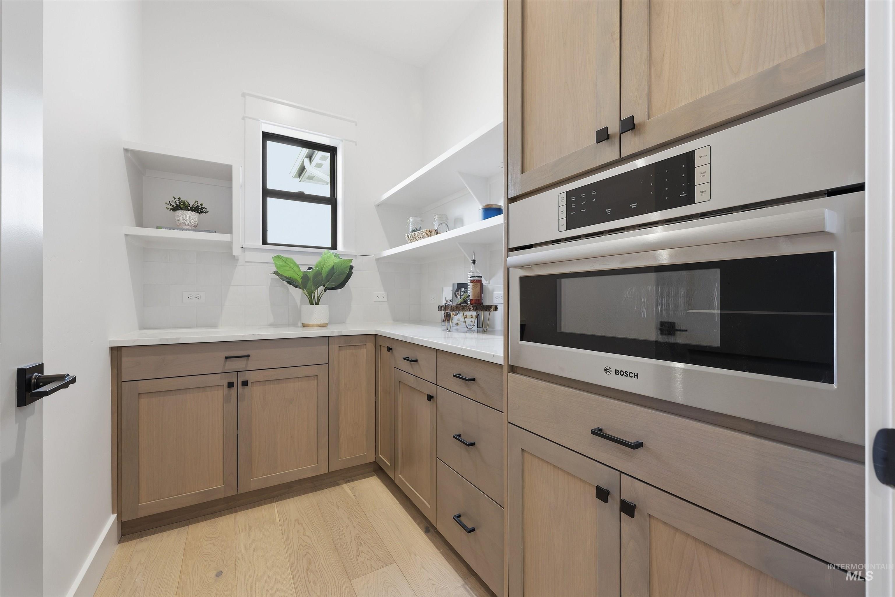 42 E Shafer View Drive, Meridian, Idaho 83642, 4 Bedrooms, 3.5 Bathrooms, Residential For Sale, Price $1,249,900,MLS 98968301