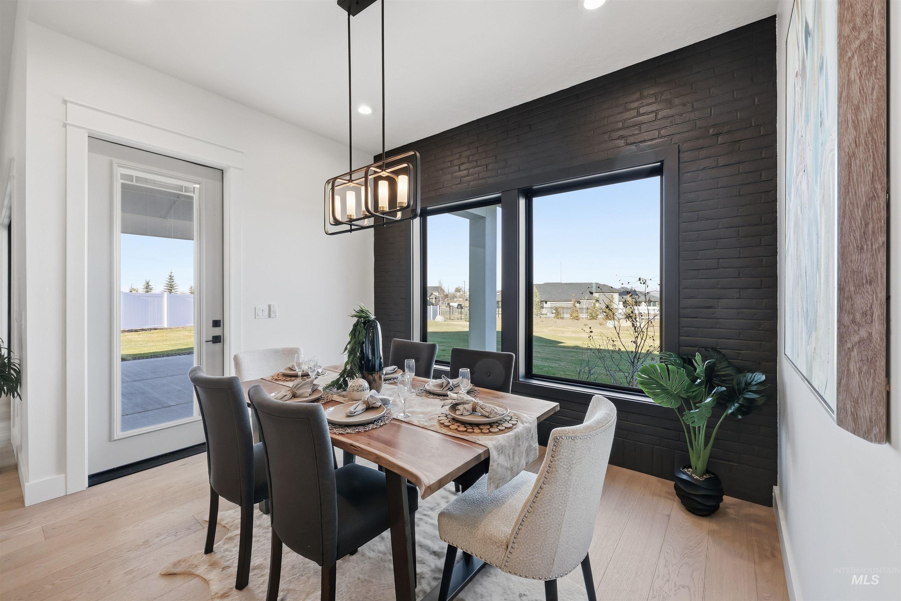 42 E Shafer View Drive, Meridian, Idaho 83642, 4 Bedrooms, 3.5 Bathrooms, Residential For Sale, Price $1,249,900,MLS 98968301