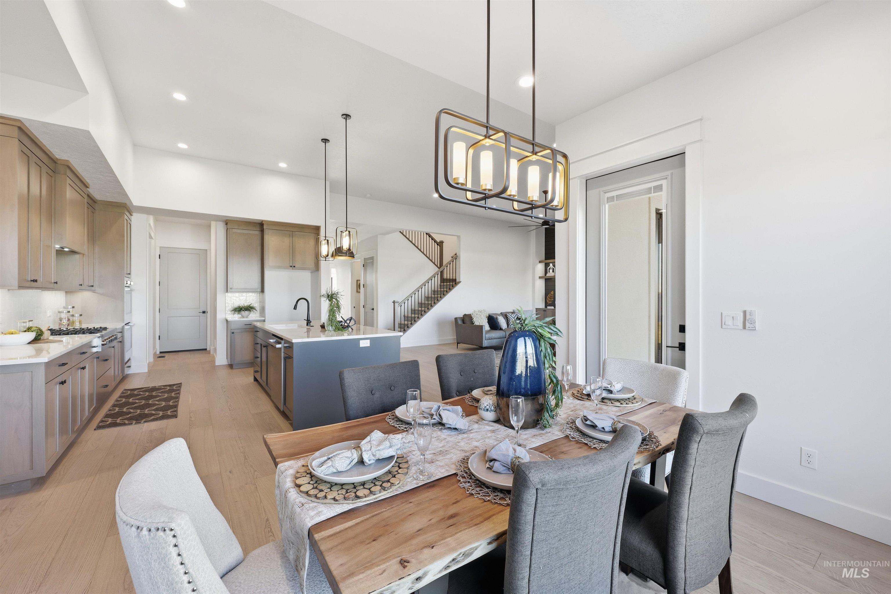 42 E Shafer View Drive, Meridian, Idaho 83642, 4 Bedrooms, 3.5 Bathrooms, Residential For Sale, Price $1,249,900,MLS 98968301