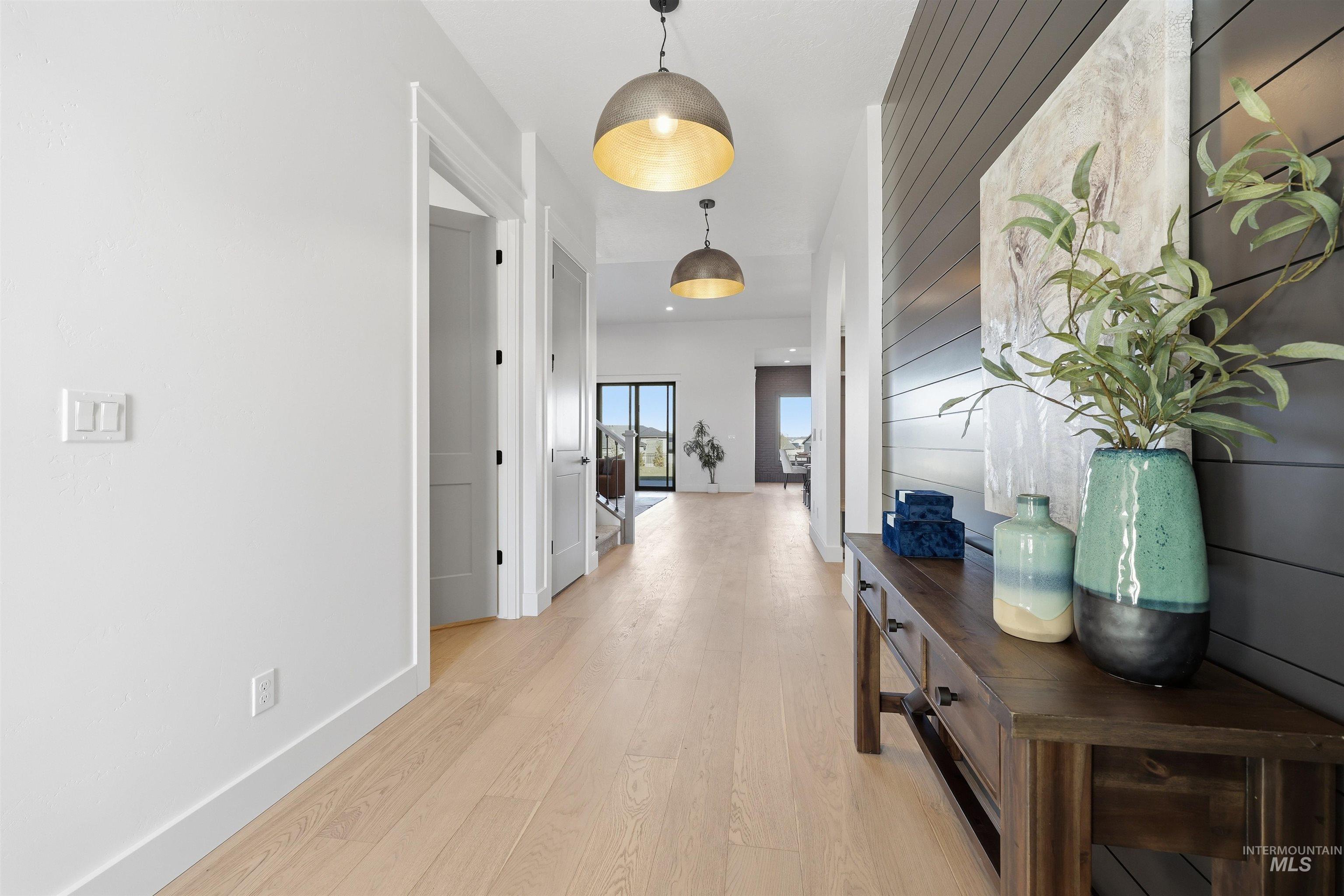 42 E Shafer View Drive, Meridian, Idaho 83642, 4 Bedrooms, 3.5 Bathrooms, Residential For Sale, Price $1,249,900,MLS 98968301