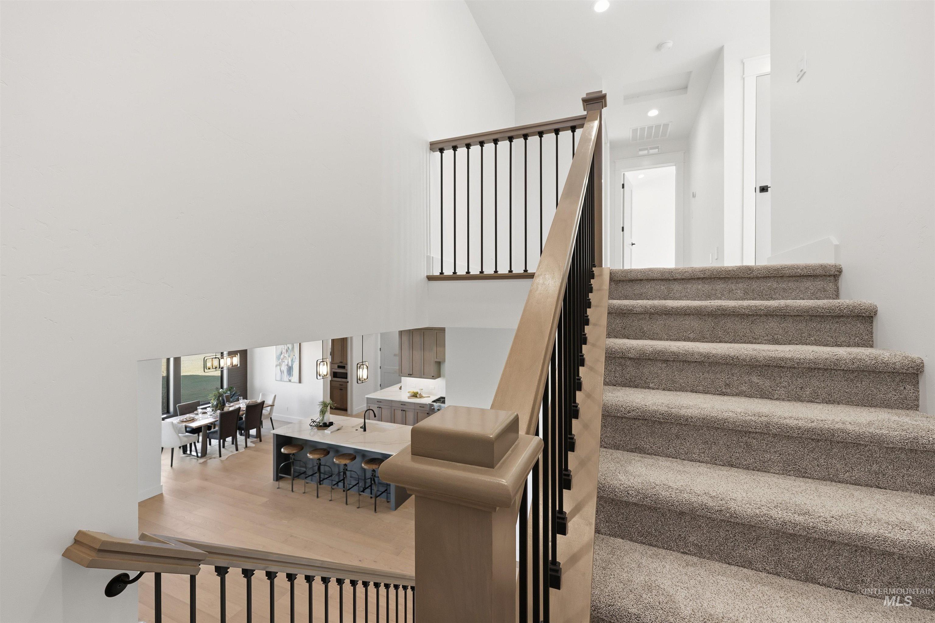 42 E Shafer View Drive, Meridian, Idaho 83642, 4 Bedrooms, 3.5 Bathrooms, Residential For Sale, Price $1,249,900,MLS 98968301