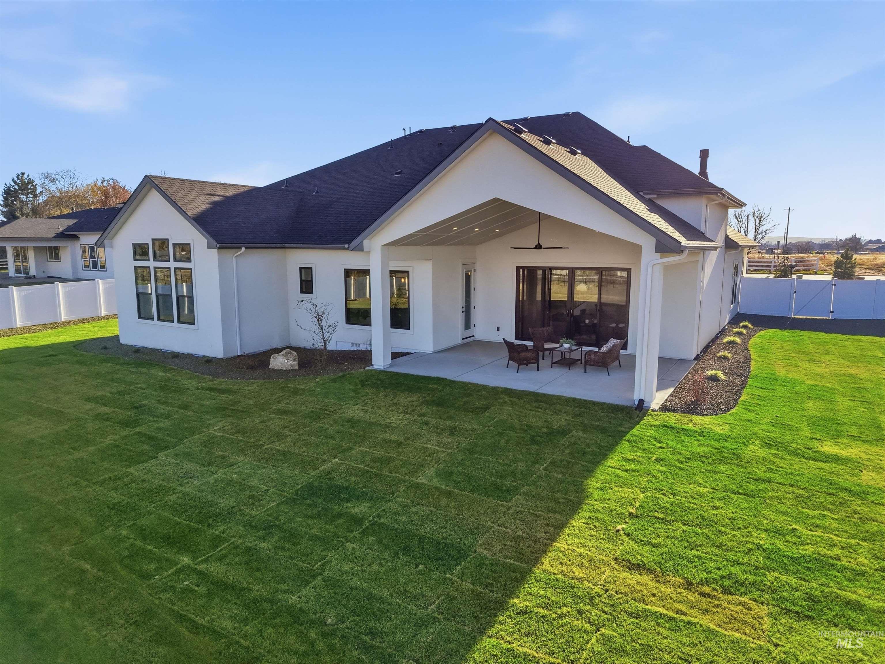 42 E Shafer View Drive, Meridian, Idaho 83642, 4 Bedrooms, 3.5 Bathrooms, Residential For Sale, Price $1,249,900,MLS 98968301