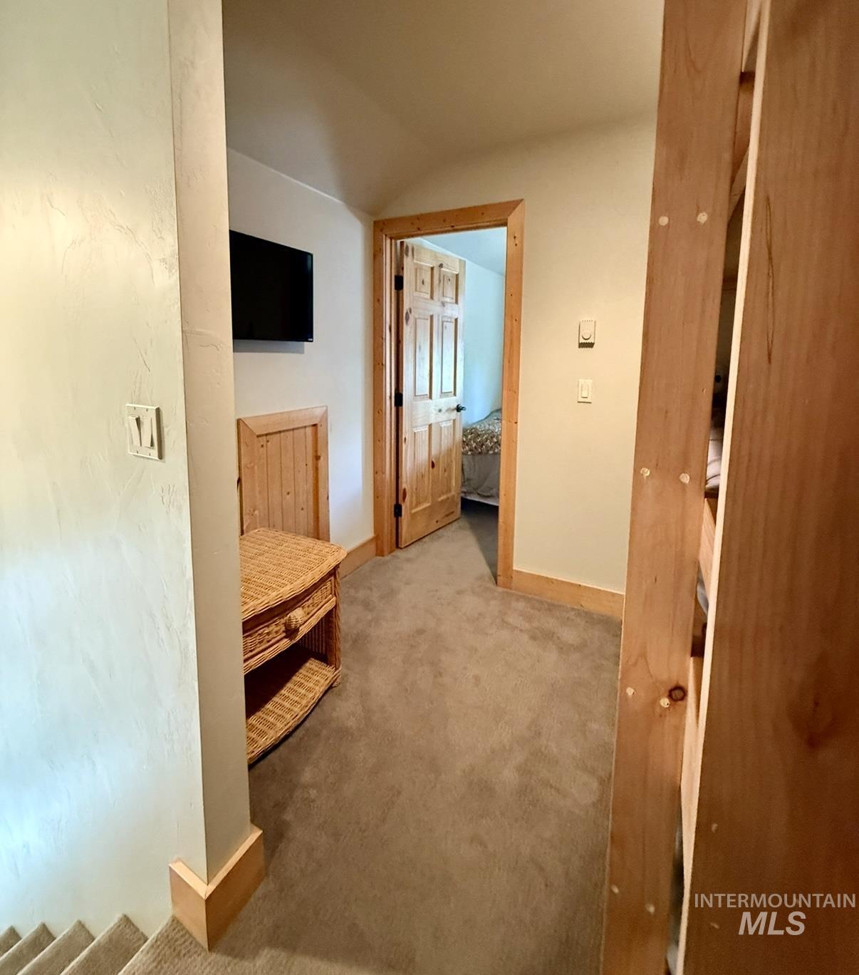 241 Bald Eagle Ln, Donnelly, Idaho 83615, 3 Bedrooms, 2 Bathrooms, Residential For Sale, Price $799,950,MLS 98968303