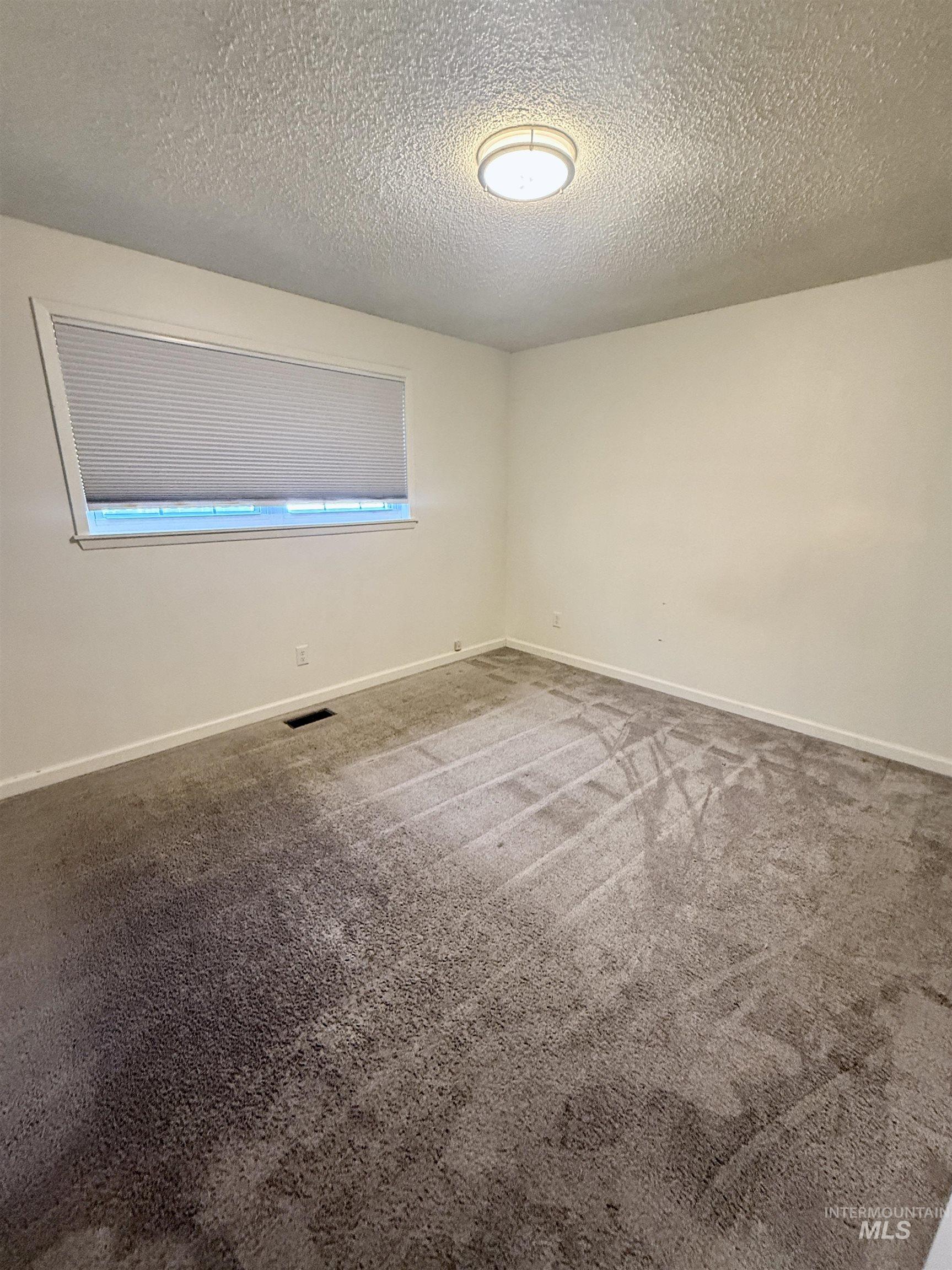 2595 N 3rd E, Mountain Home, Idaho 83647, 3 Bedrooms, 2 Bathrooms, Residential For Sale, Price $365,000, 98968312