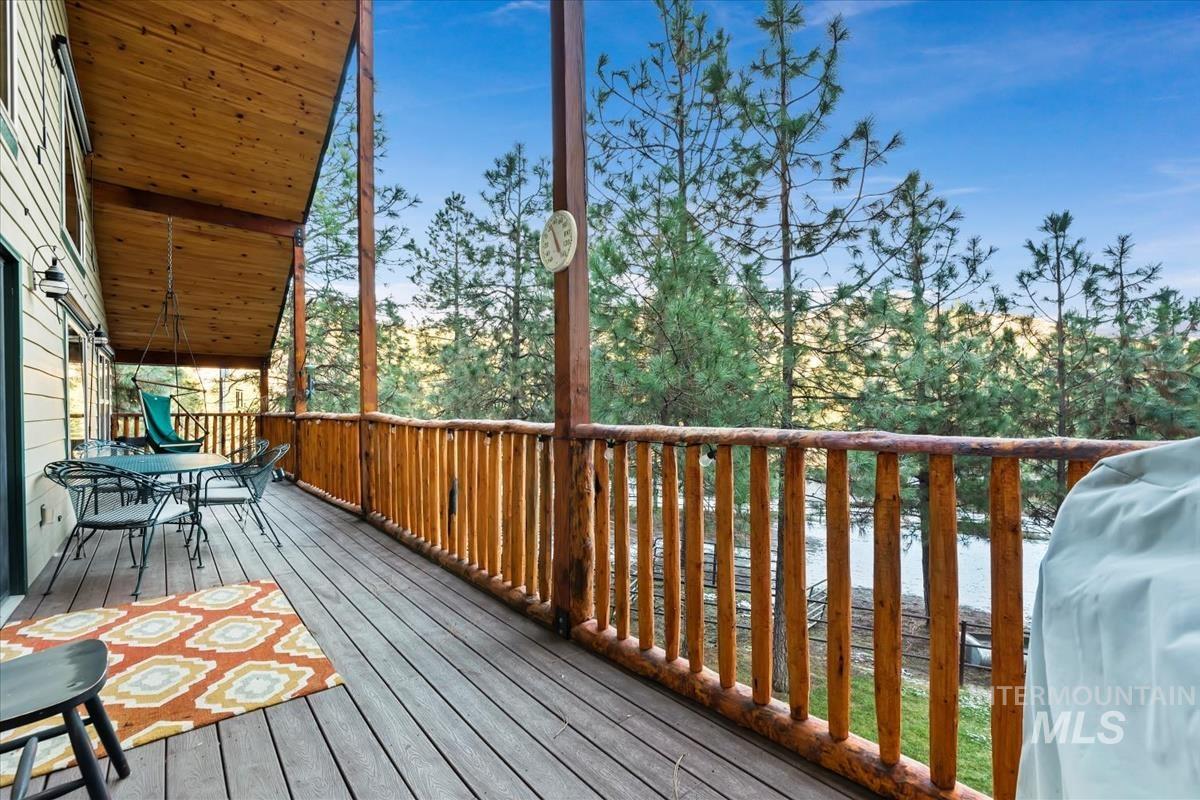 182 Southfork Rd, Garden Valley, Idaho 83622, 5 Bedrooms, 3 Bathrooms, Residential For Sale, Price $1,375,000,MLS 98968313