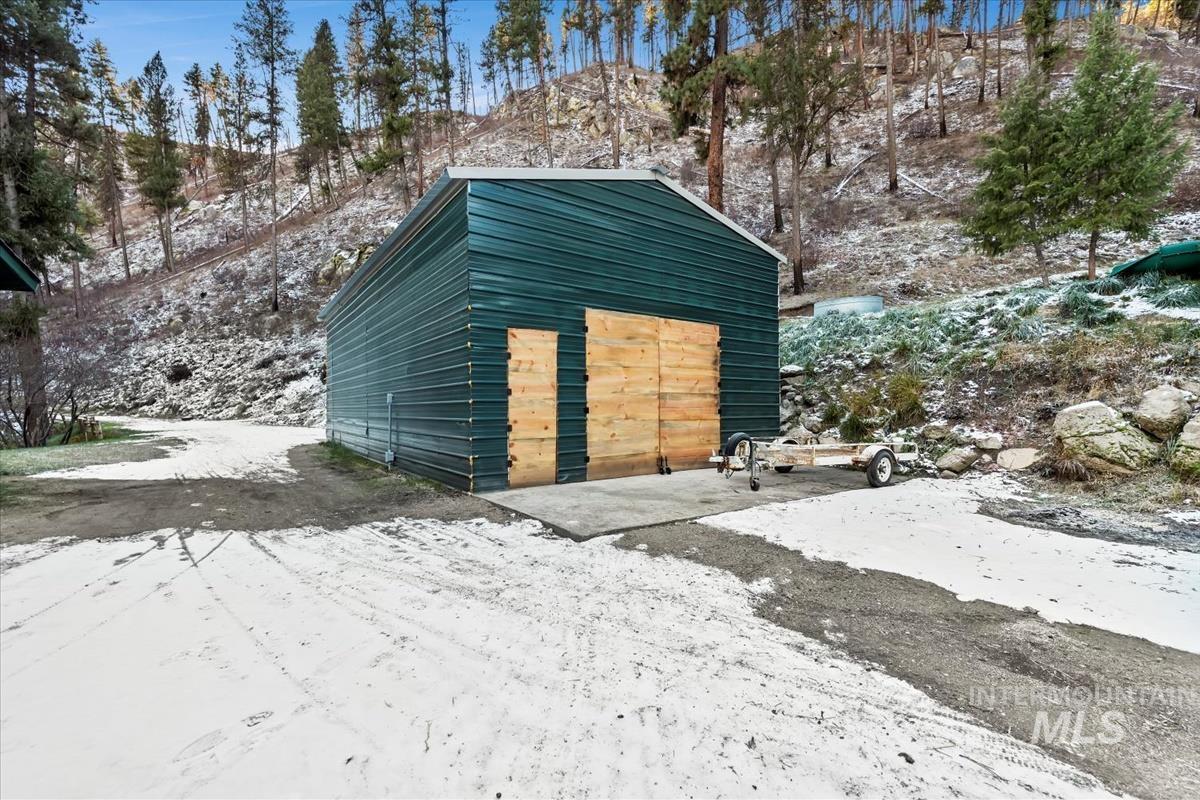 182 Southfork Rd, Garden Valley, Idaho 83622, 5 Bedrooms, 3 Bathrooms, Residential For Sale, Price $1,400,000,MLS 98968313