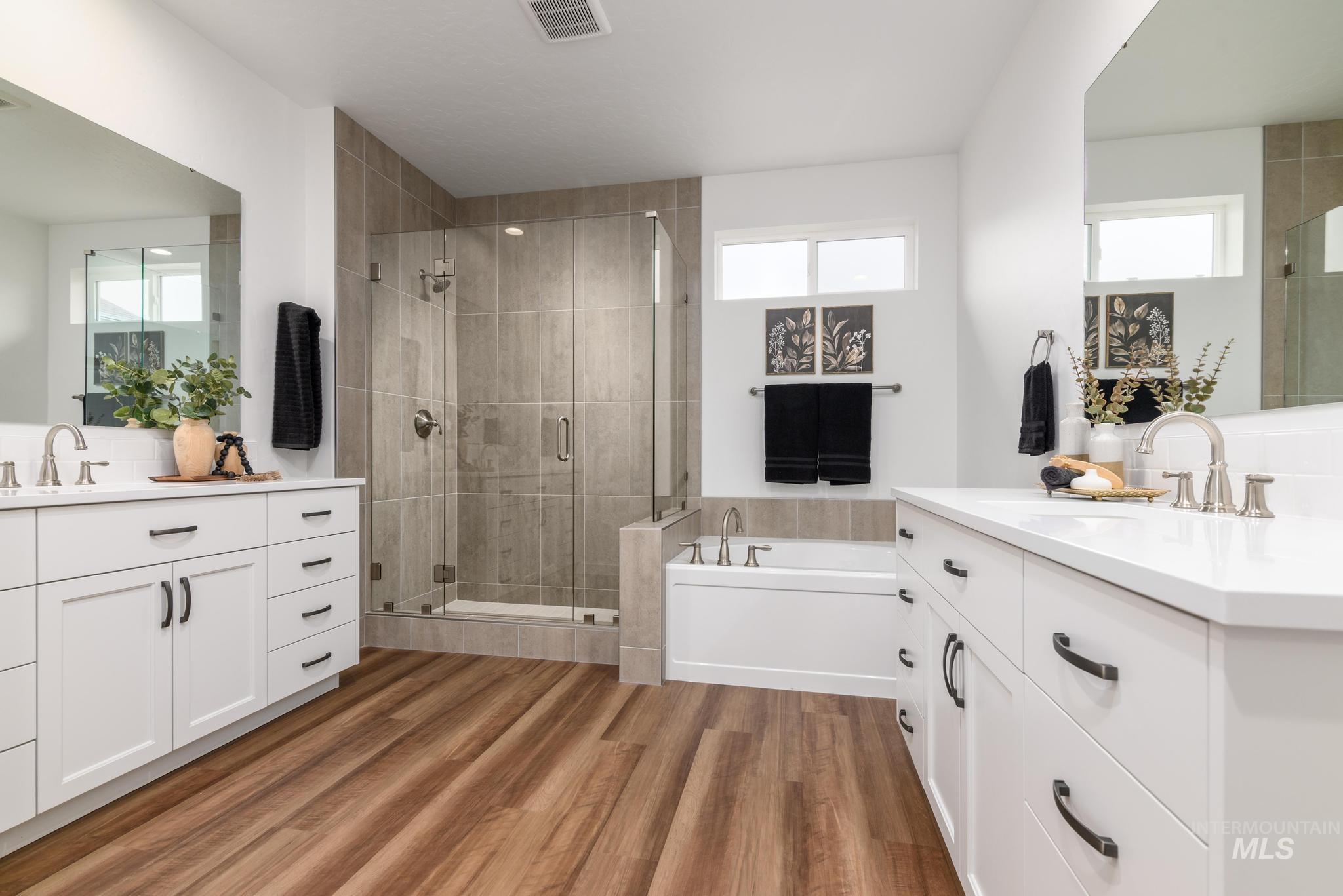 4668 E Pondera Dr, Nampa, Idaho 83687, 3 Bedrooms, 2.5 Bathrooms, Residential For Sale, Price $639,000,MLS 98968314