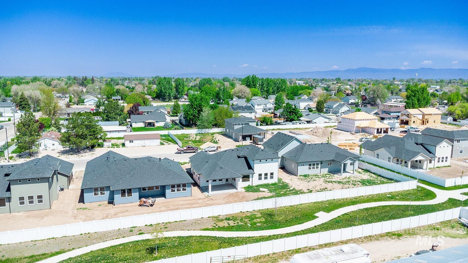 1171 W Recess Way, Kuna, Idaho 83634, 4 Bedrooms, 2.5 Bathrooms, Residential For Sale, Price $639,999,MLS 98968317