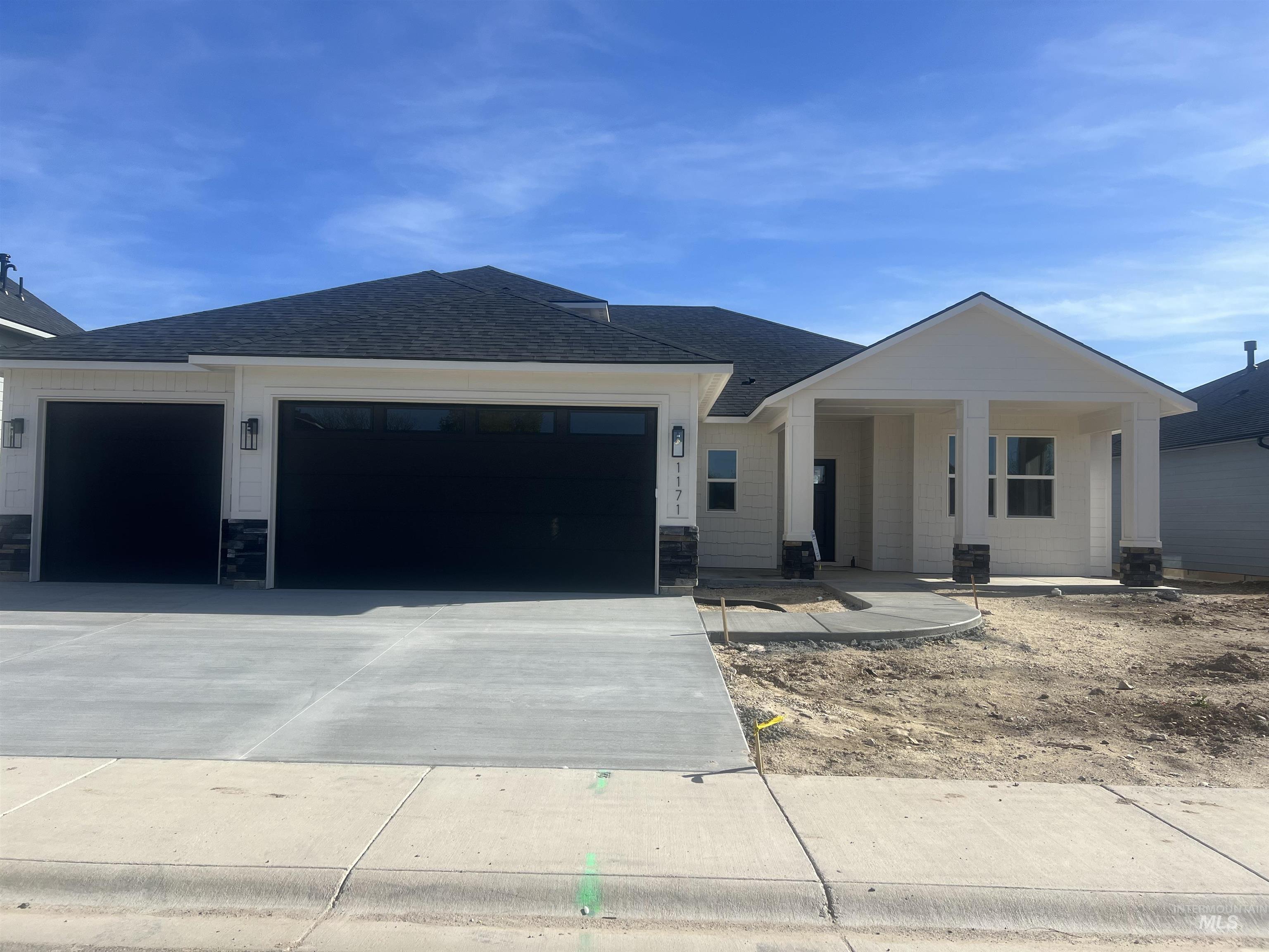 1171 W Recess Way, Kuna, Idaho 83634, 4 Bedrooms, 2.5 Bathrooms, Residential For Sale, Price $639,999,MLS 98968317