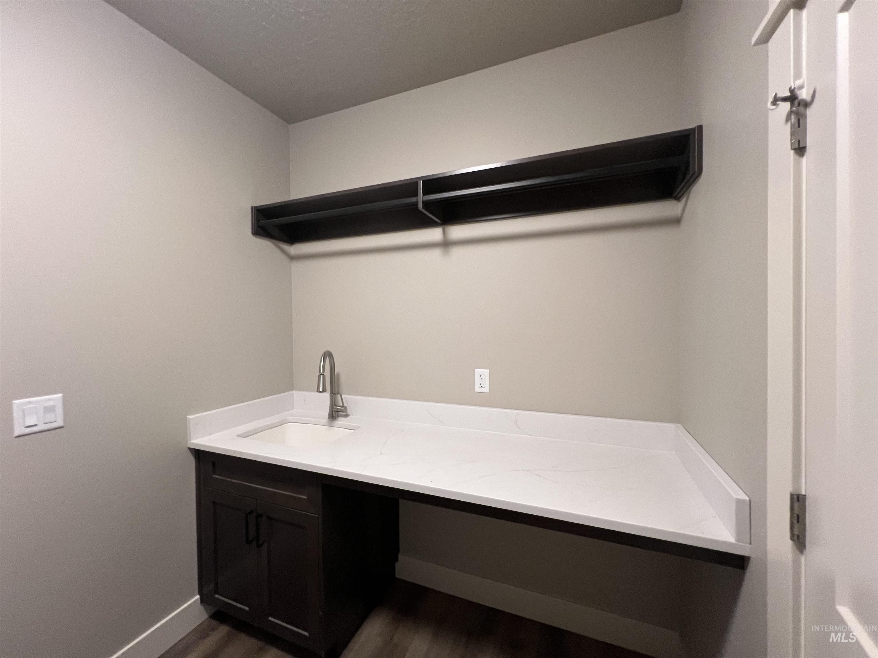 1171 W Recess Way, Kuna, Idaho 83634, 4 Bedrooms, 2.5 Bathrooms, Residential For Sale, Price $639,999,MLS 98968317