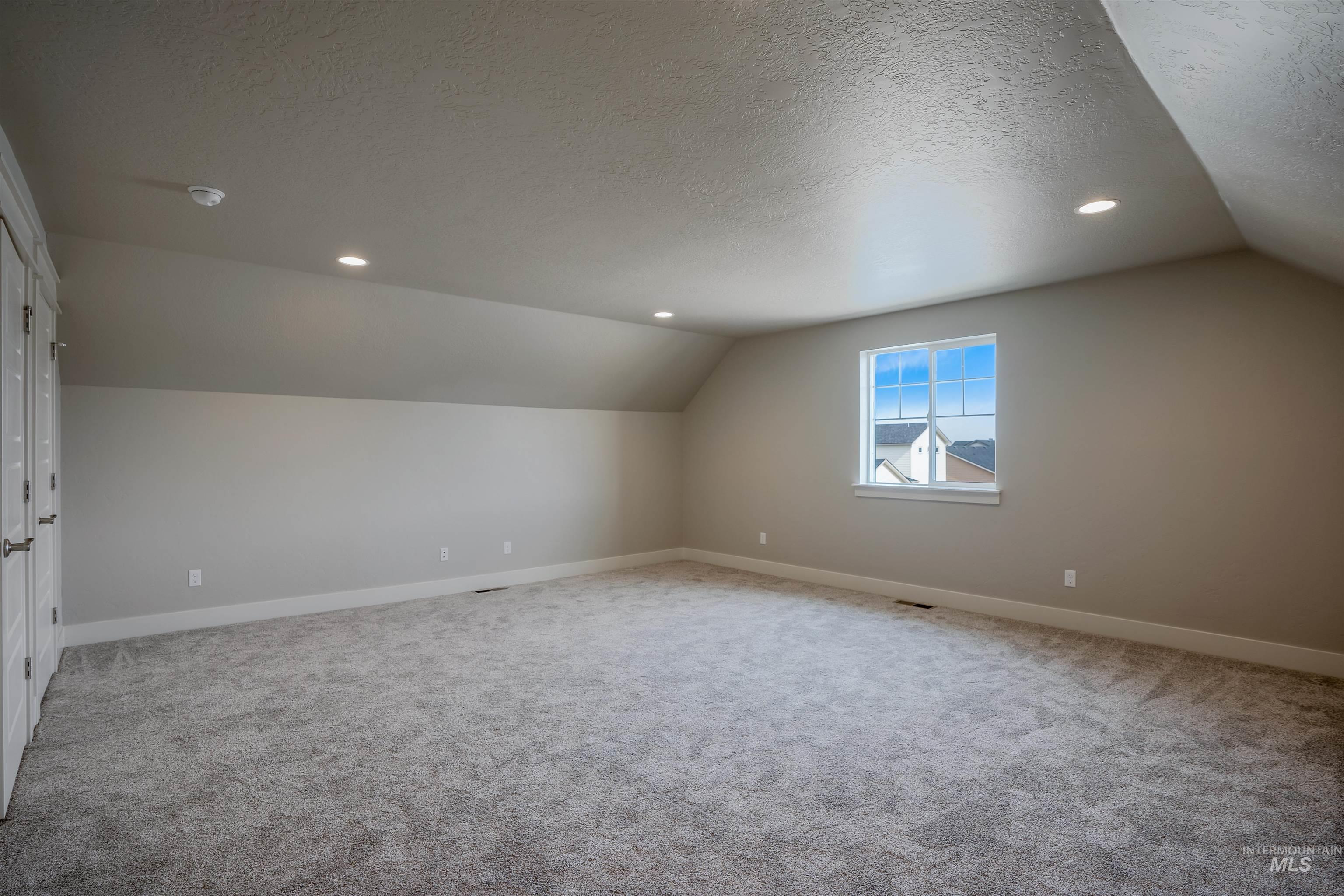 1153 W Recess Way, Kuna, Idaho 83634, 3 Bedrooms, 2.5 Bathrooms, Residential For Sale, Price $609,000,MLS 98968318