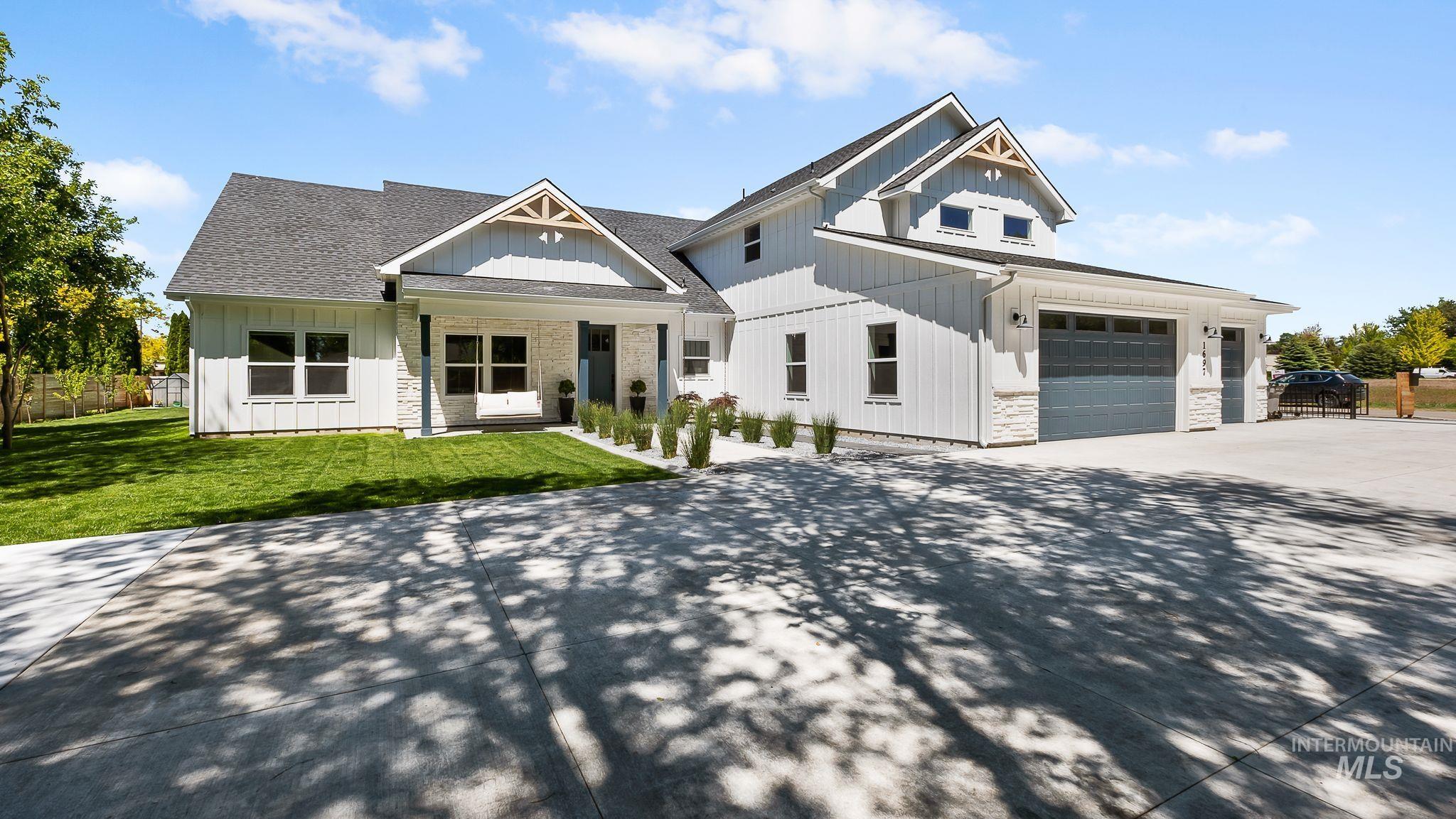 1697 S Vinnell, Boise, Idaho 83709, 4 Bedrooms, 4.5 Bathrooms, Residential For Sale, Price $1,200,000,MLS 98968320