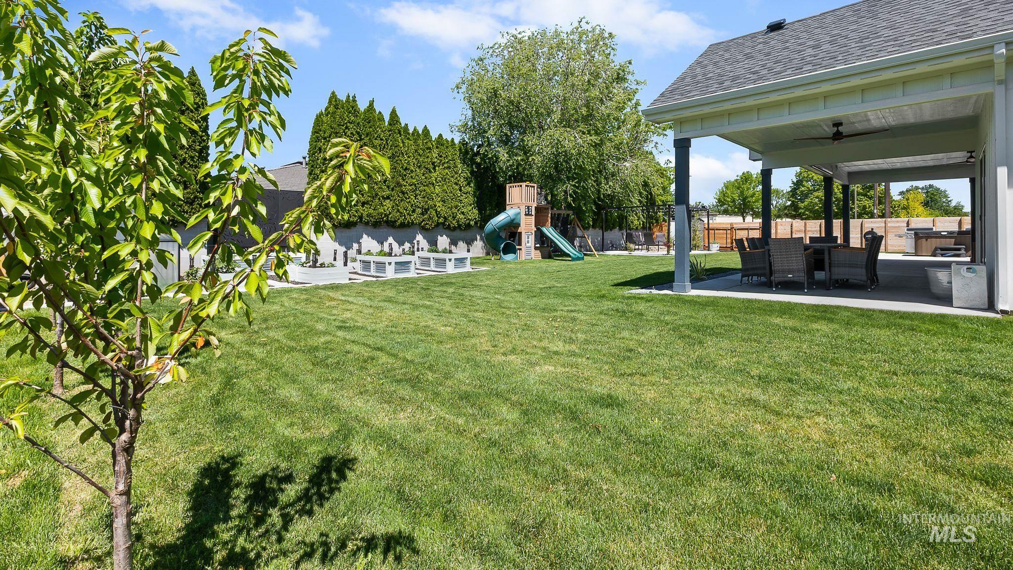 1697 S Vinnell, Boise, Idaho 83709, 4 Bedrooms, 4.5 Bathrooms, Residential For Sale, Price $1,200,000,MLS 98968320