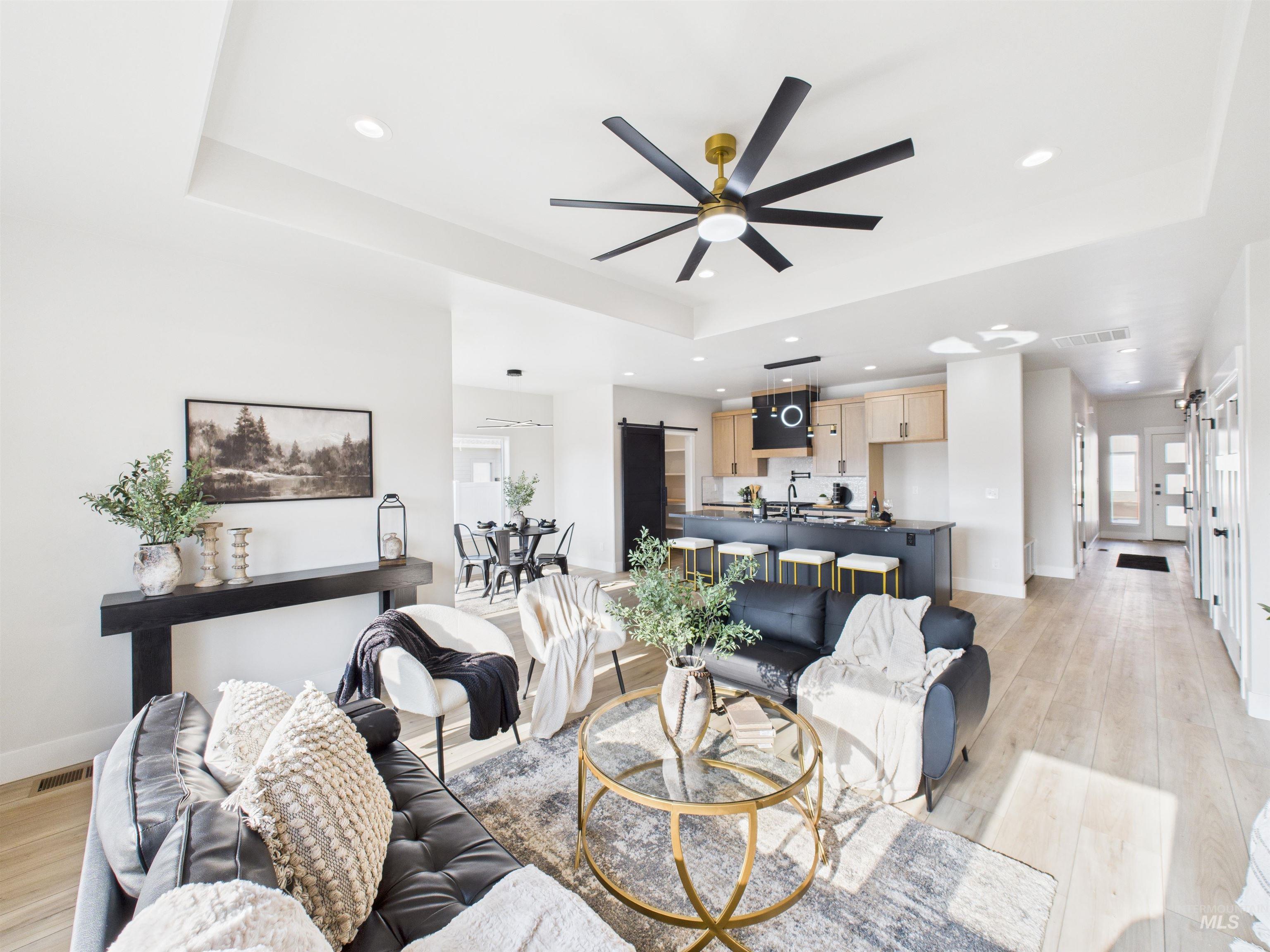 1215 Bronze, Rupert, Idaho 83336, 3 Bedrooms, 2 Bathrooms, Residential For Sale, Price $415,000,MLS 98968323