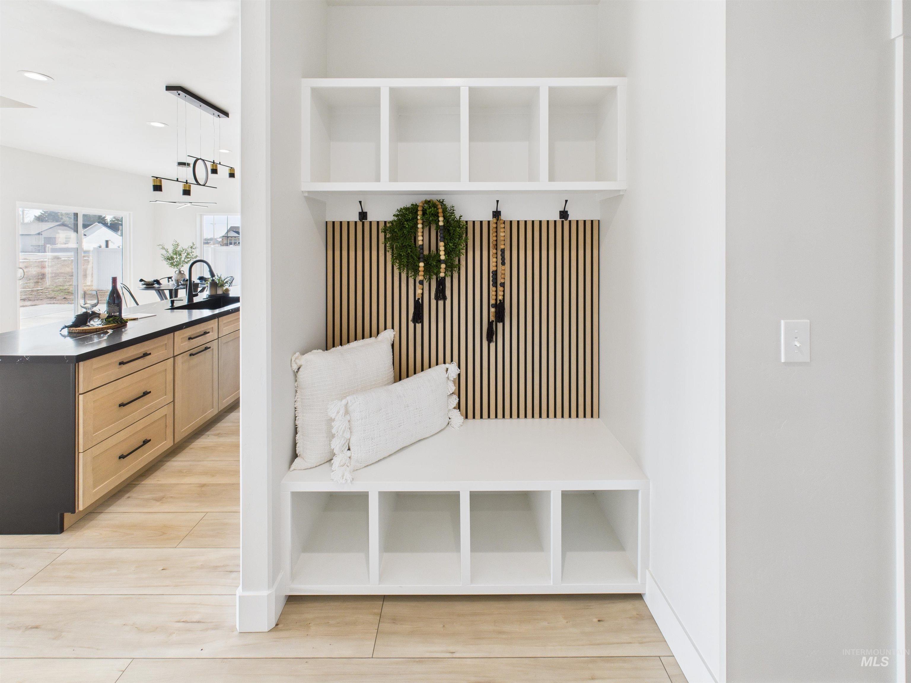 1215 Bronze, Rupert, Idaho 83336, 3 Bedrooms, 2 Bathrooms, Residential For Sale, Price $415,000,MLS 98968323