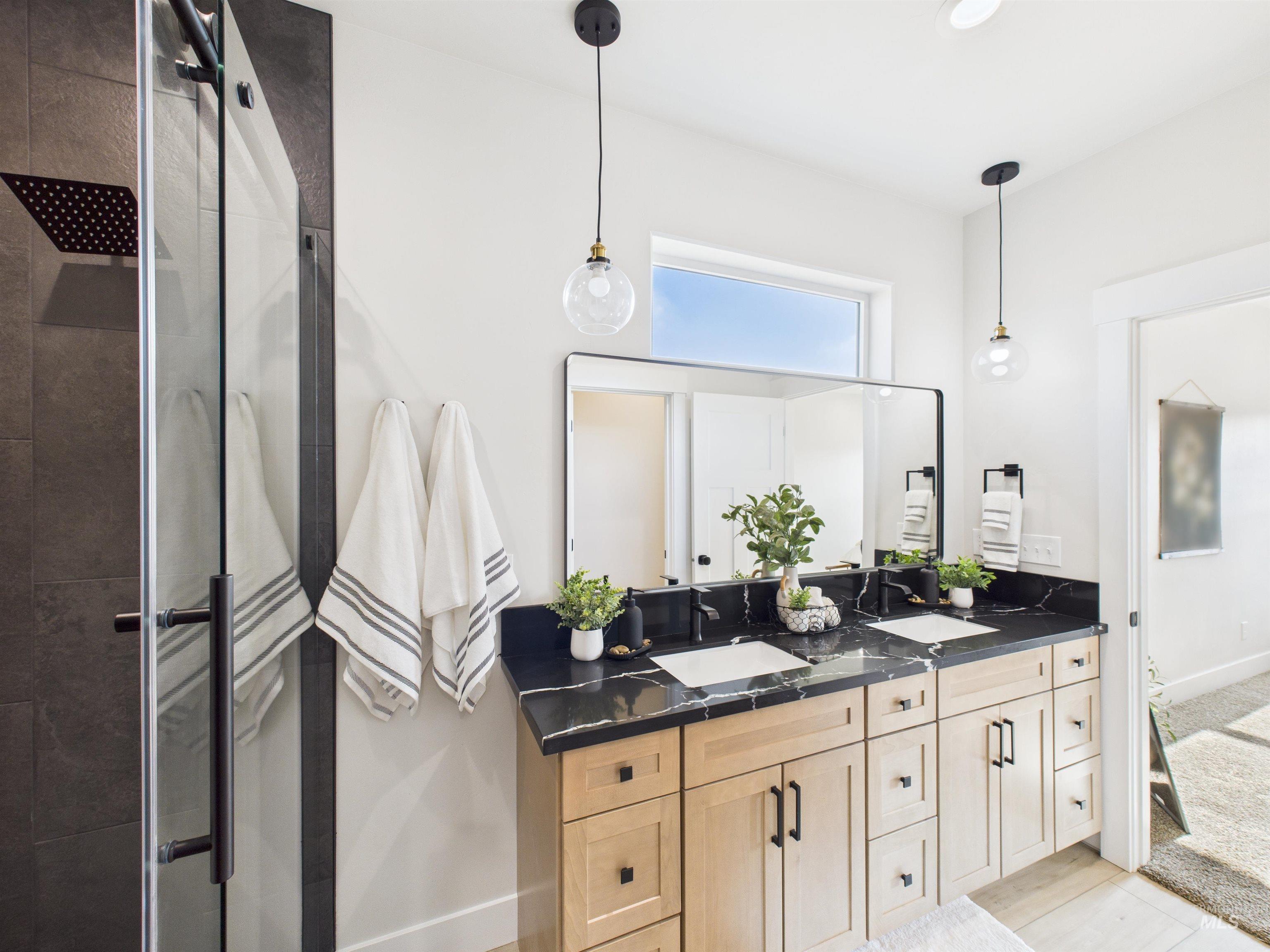 1215 Bronze, Rupert, Idaho 83336, 3 Bedrooms, 2 Bathrooms, Residential For Sale, Price $415,000,MLS 98968323