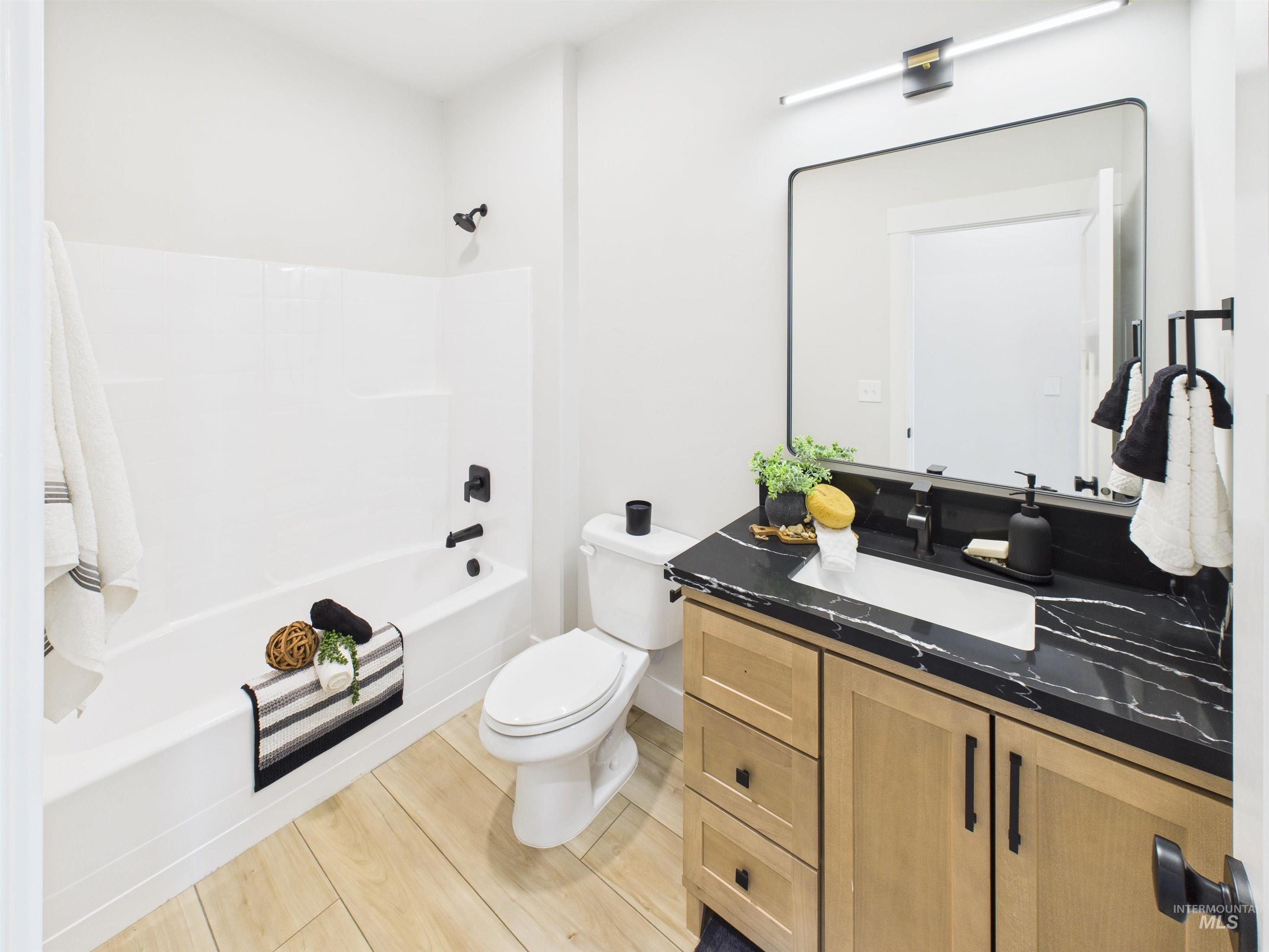 1215 Bronze, Rupert, Idaho 83336, 3 Bedrooms, 2 Bathrooms, Residential For Sale, Price $415,000,MLS 98968323