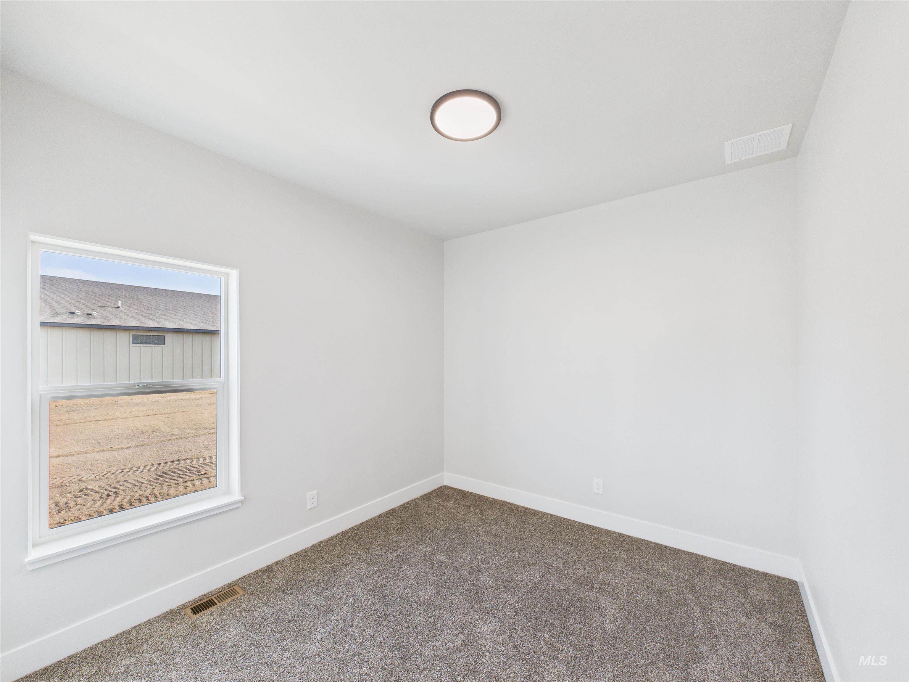 1215 Bronze, Rupert, Idaho 83336, 3 Bedrooms, 2 Bathrooms, Residential For Sale, Price $415,000,MLS 98968323