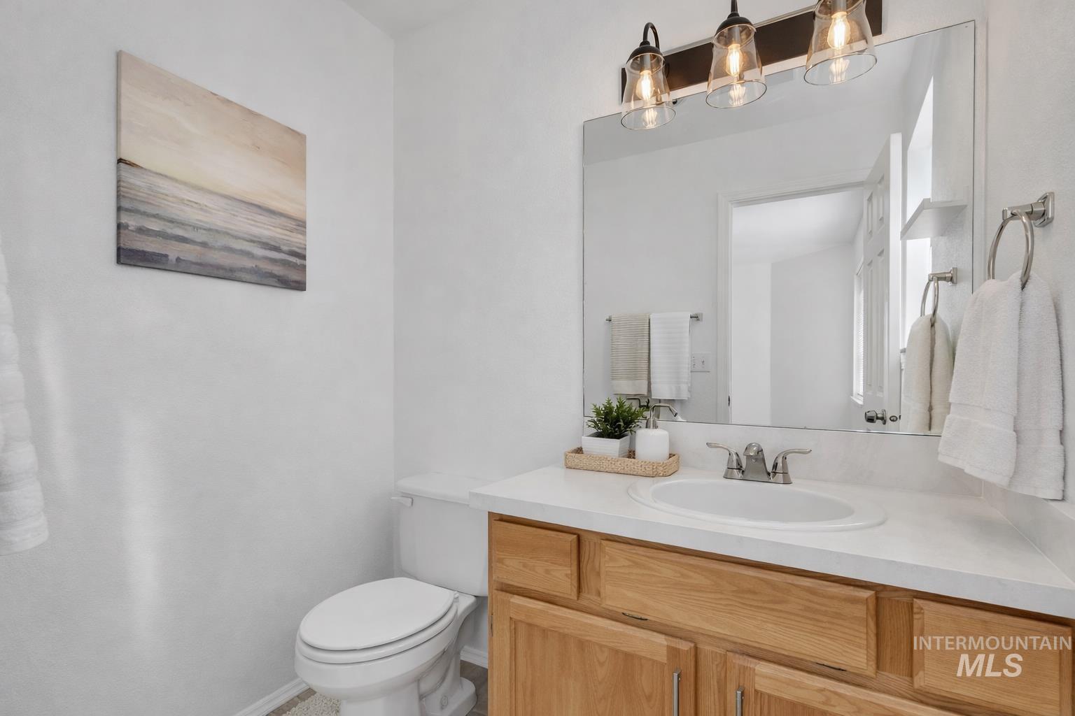 1331 W Curtner St, Kuna, Idaho 83634, 3 Bedrooms, 1.5 Bathrooms, Residential For Sale, Price $350,000,MLS 98968328