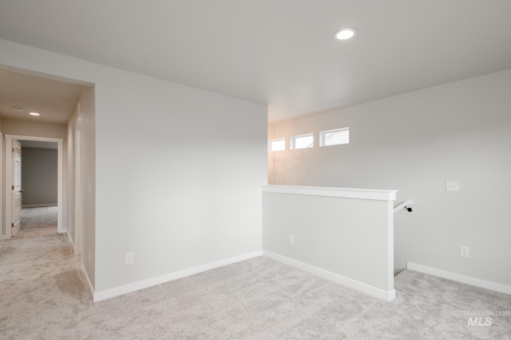 235 Caribou Ct, Horseshoe Bend, Idaho 83629, 3 Bedrooms, 2.5 Bathrooms, Residential For Sale, Price $419,990,MLS 98968335