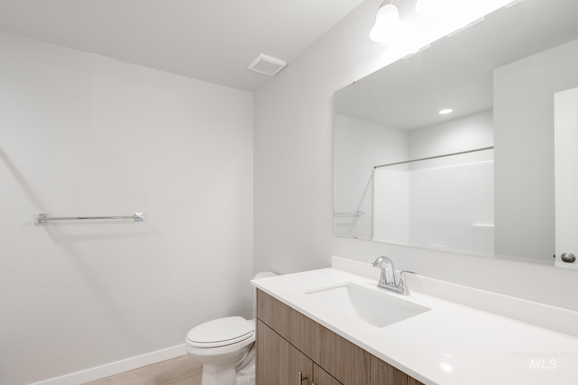 229 Moose St, Horseshoe Bend, Idaho 83629, 3 Bedrooms, 2.5 Bathrooms, Residential For Sale, Price $348,990,MLS 98968337