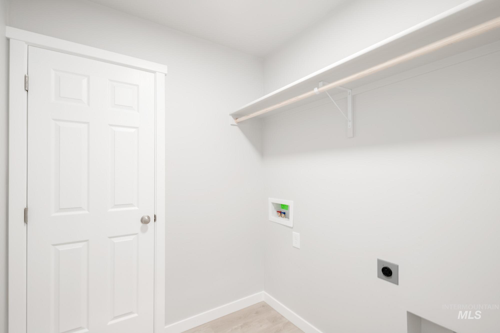 229 Moose St, Horseshoe Bend, Idaho 83629, 3 Bedrooms, 2.5 Bathrooms, Residential For Sale, Price $348,990,MLS 98968337