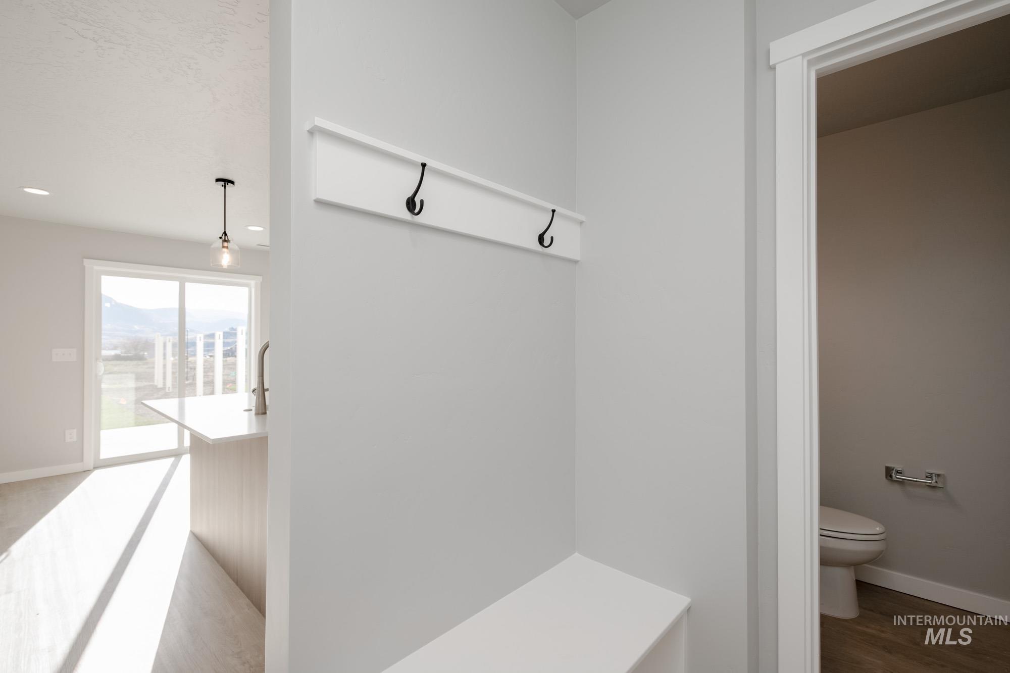 227 Moose St, Horseshoe Bend, Idaho 83629, 3 Bedrooms, 2.5 Bathrooms, Residential For Sale, Price $349,990,MLS 98968340